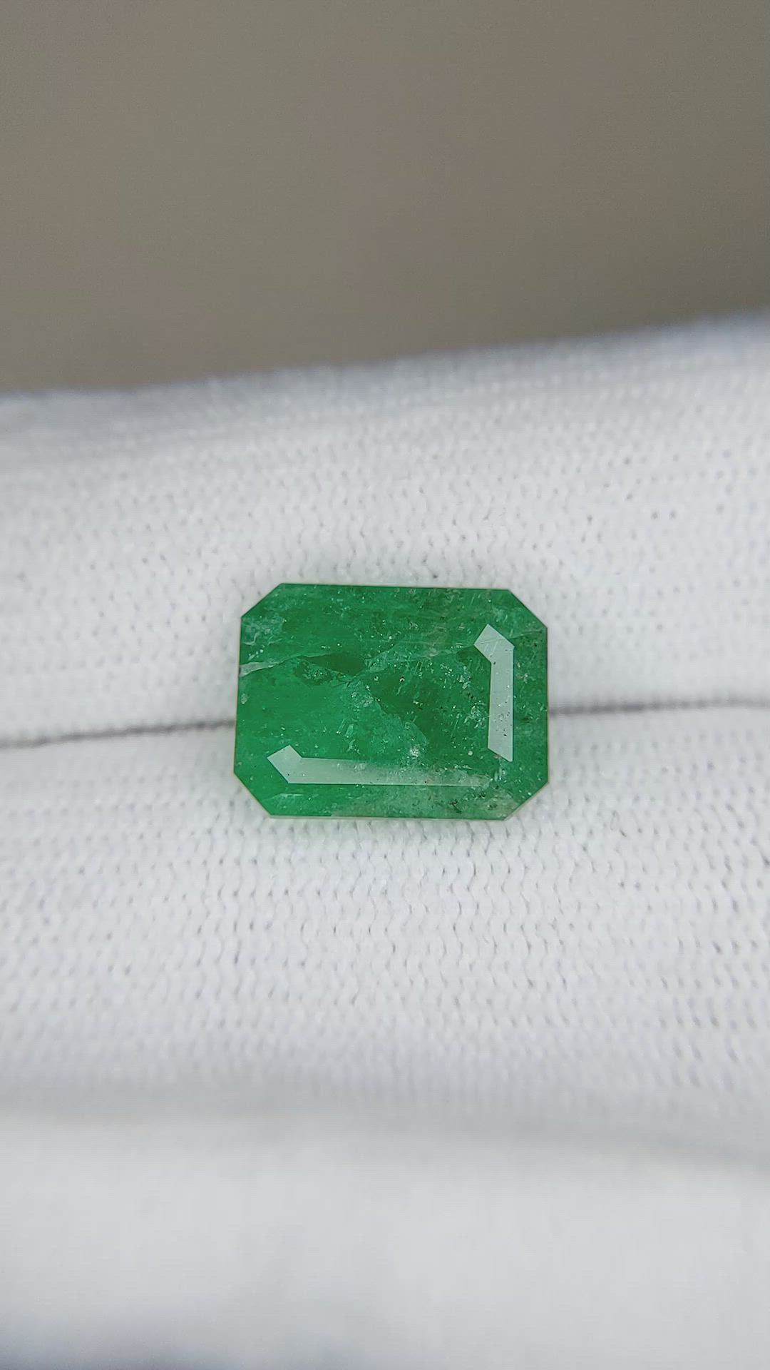 4.02 Ct. Emerald from Zambia Size Video