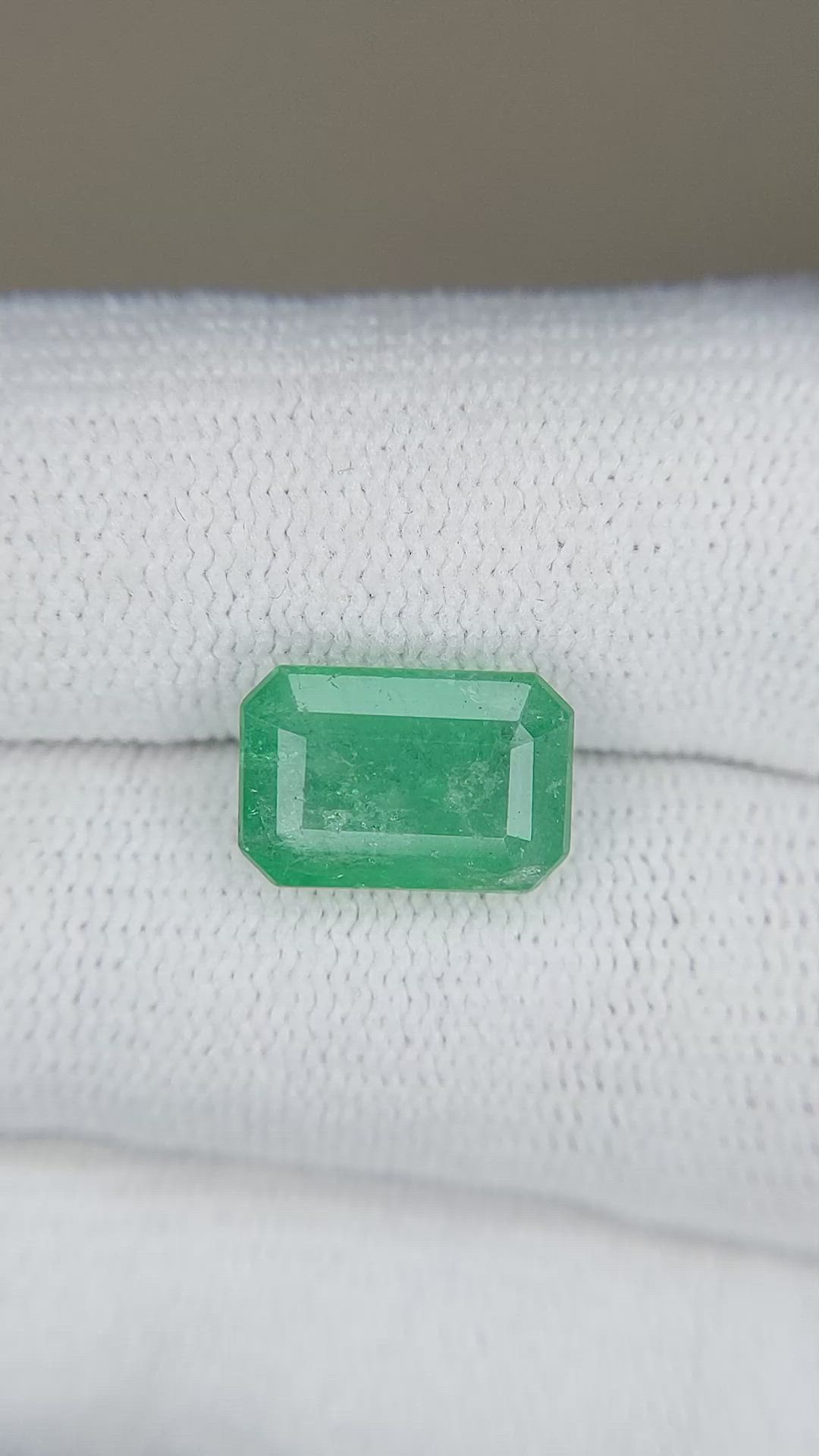 3.25 Ct. Emerald from Zambia Size Video
