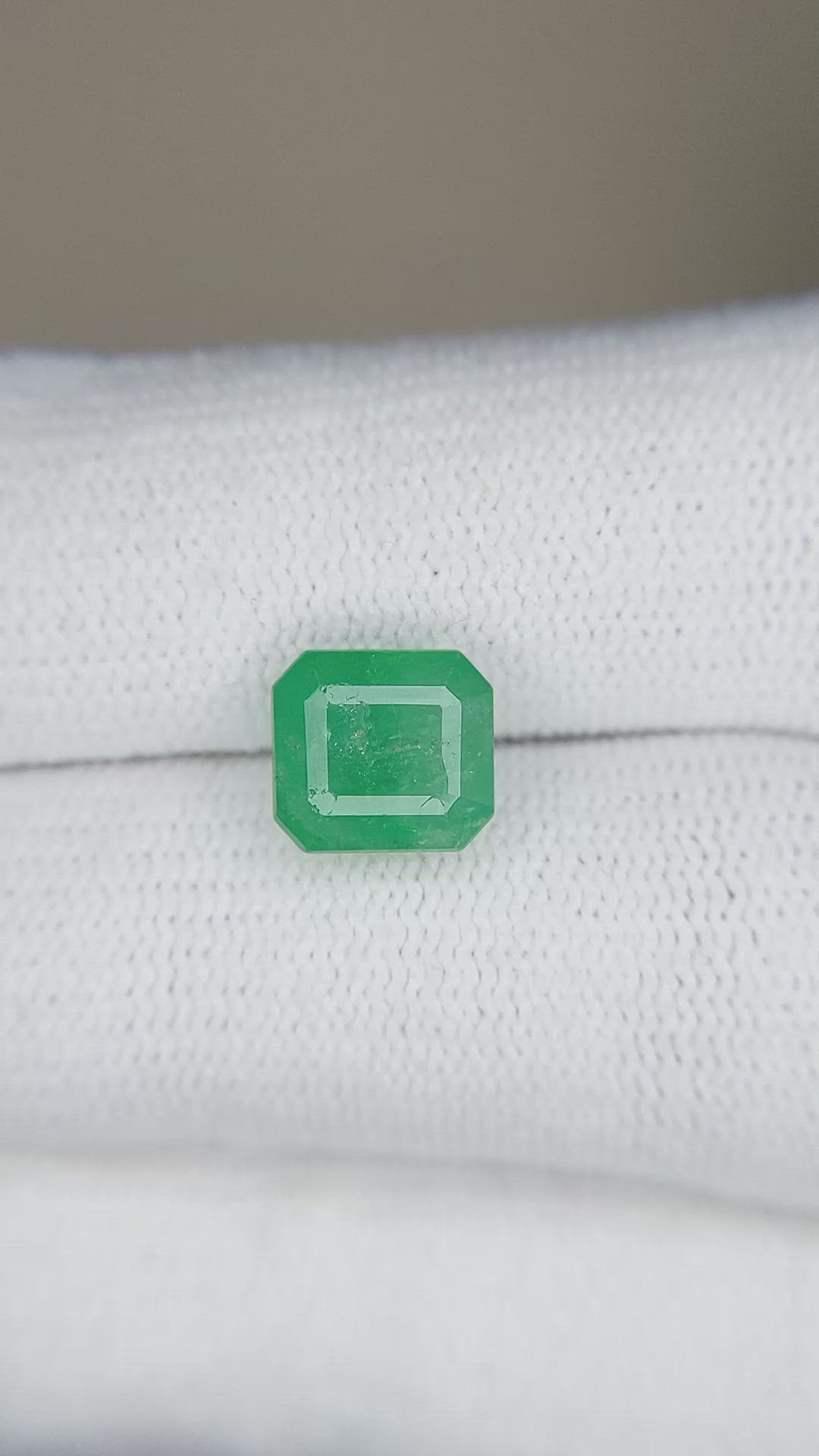 2.24 Ct. Emerald from Zambia Size Video