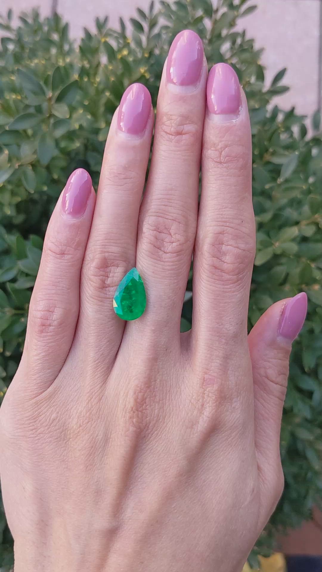 3.78 Ct. Emerald from Colombia Size Video