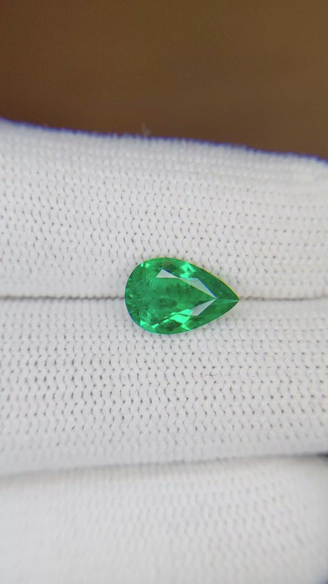 1.26 Ct. Emerald from Colombia Size Video