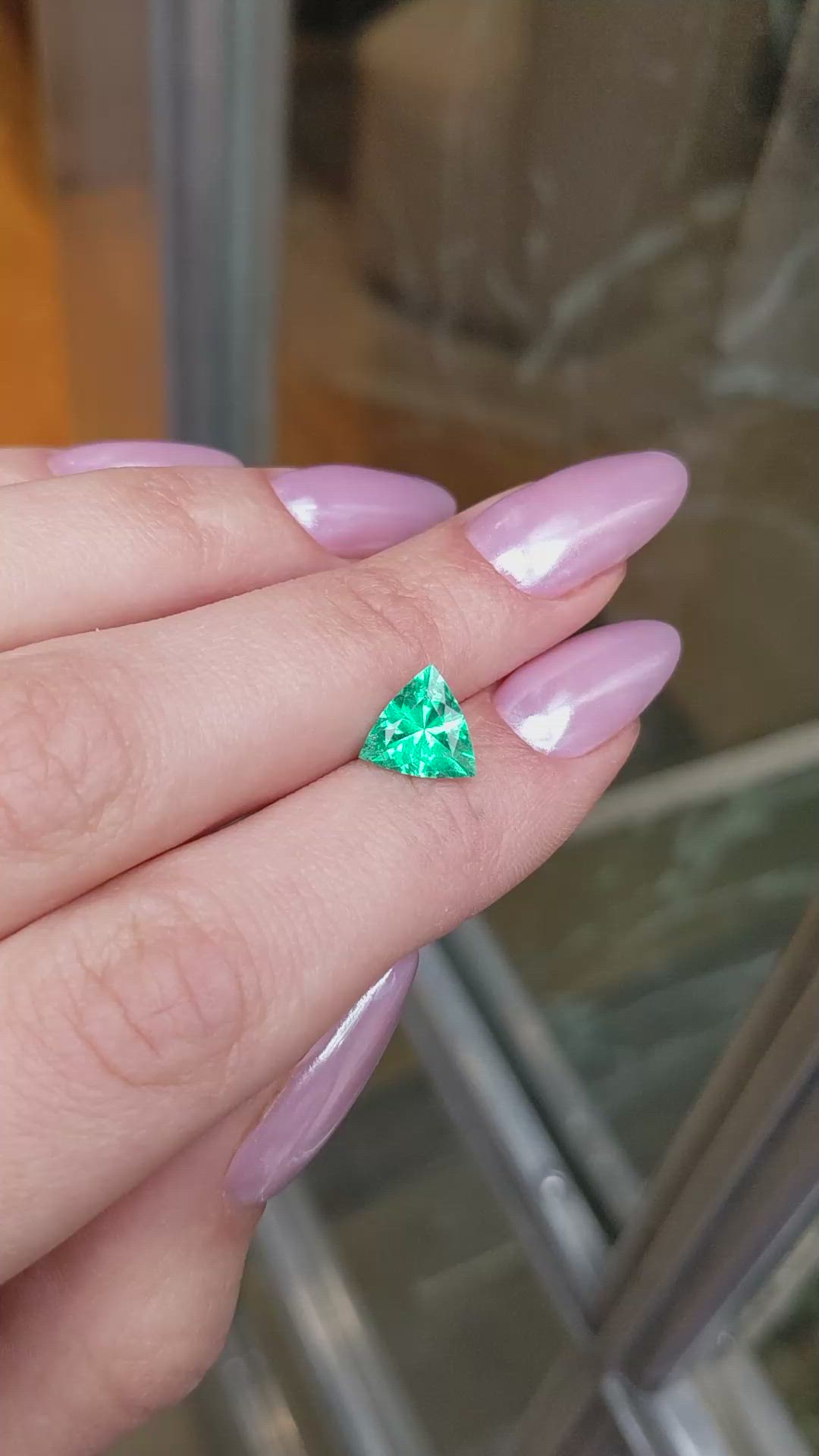 1.85 Ct. Emerald from Colombia Size Video