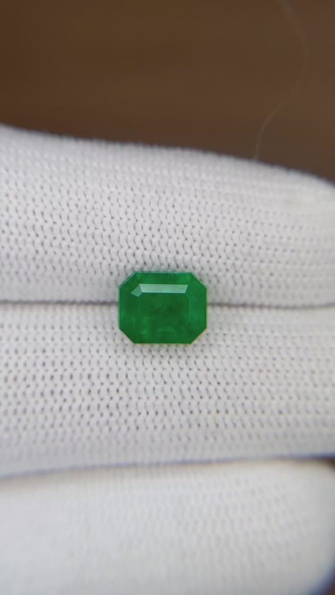 1.98 Ct. Emerald from Colombia Size Video