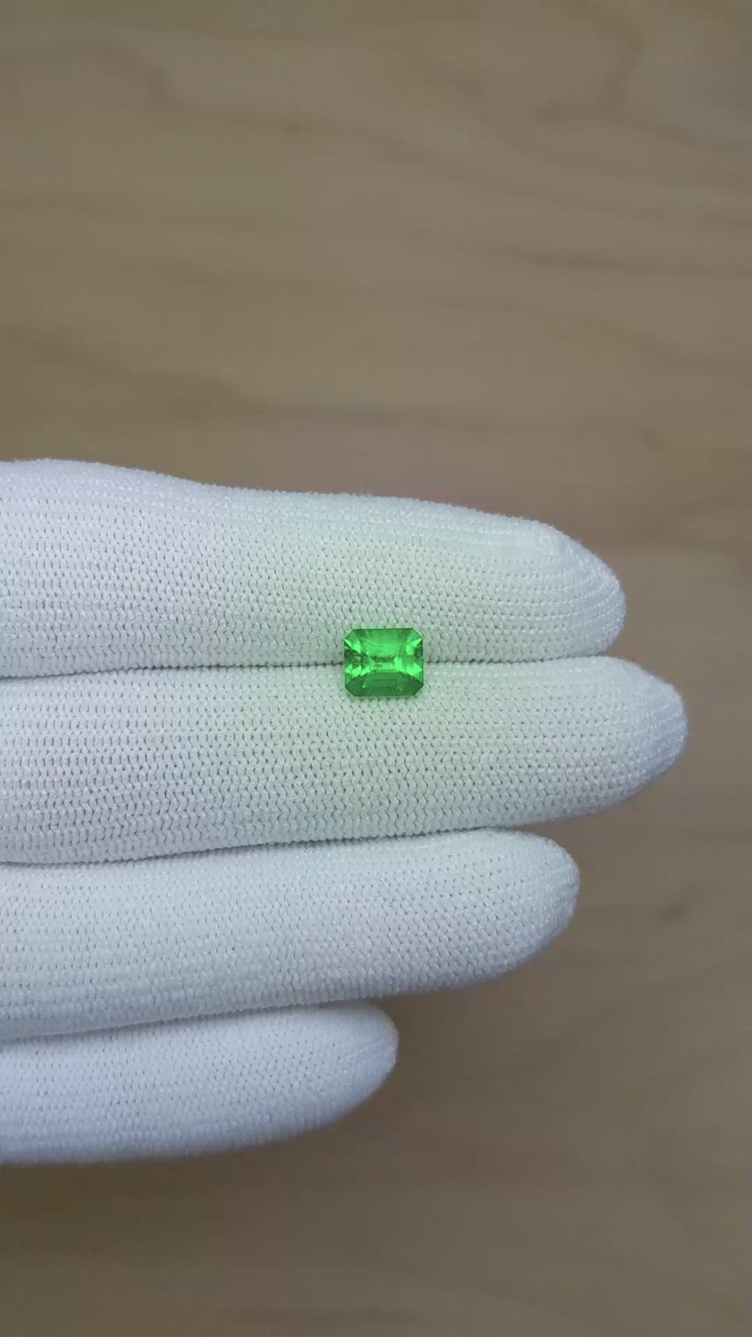 1.01 Ct. Emerald from Colombia Size Video