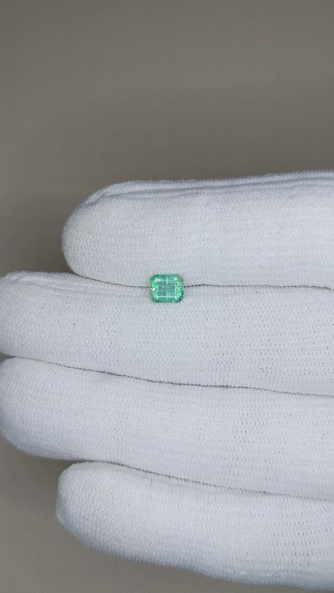 0.53 Ct. Emerald from Colombia Size Video