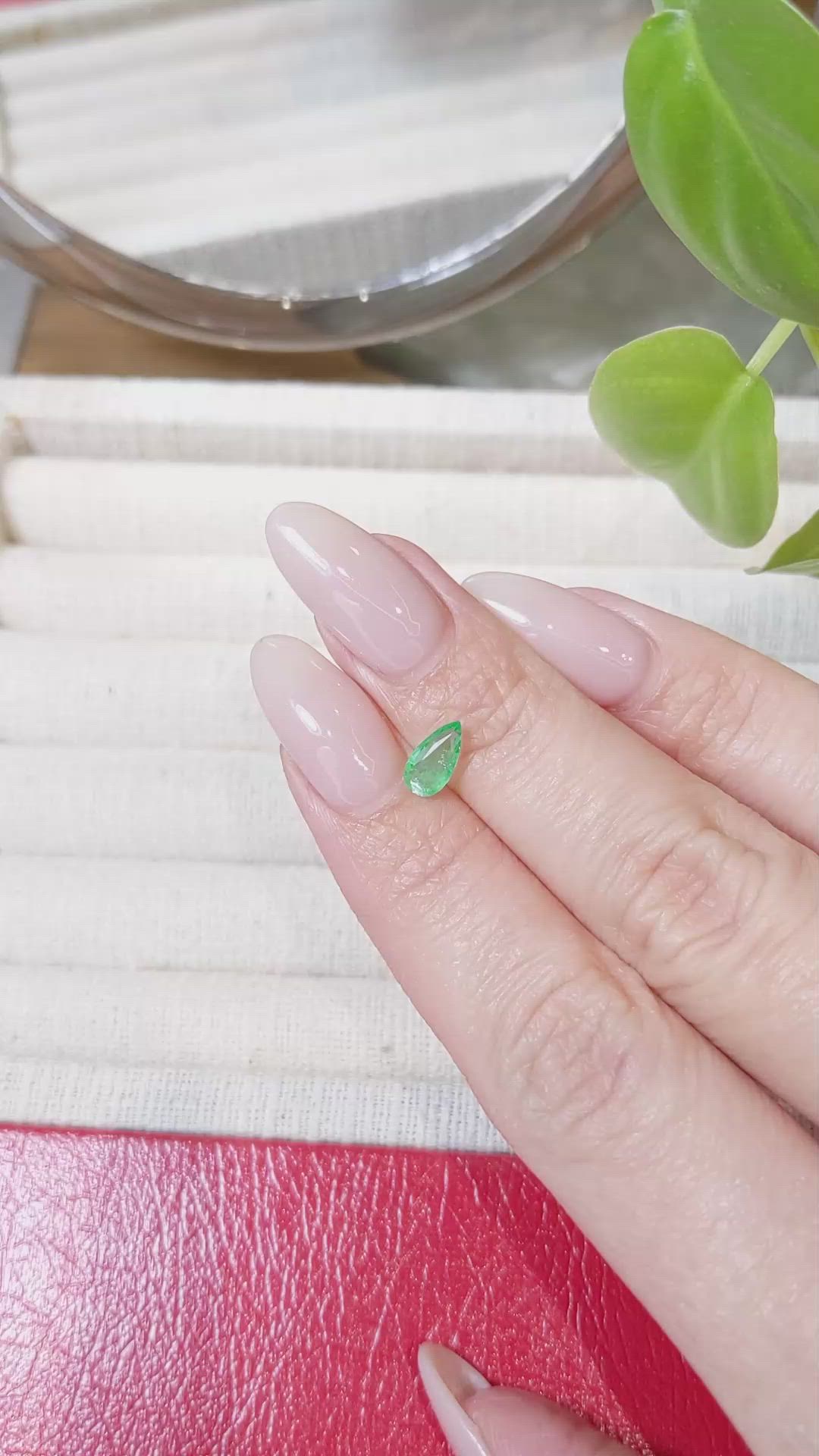 0.60 Ct. Emerald from Zambia Size Video