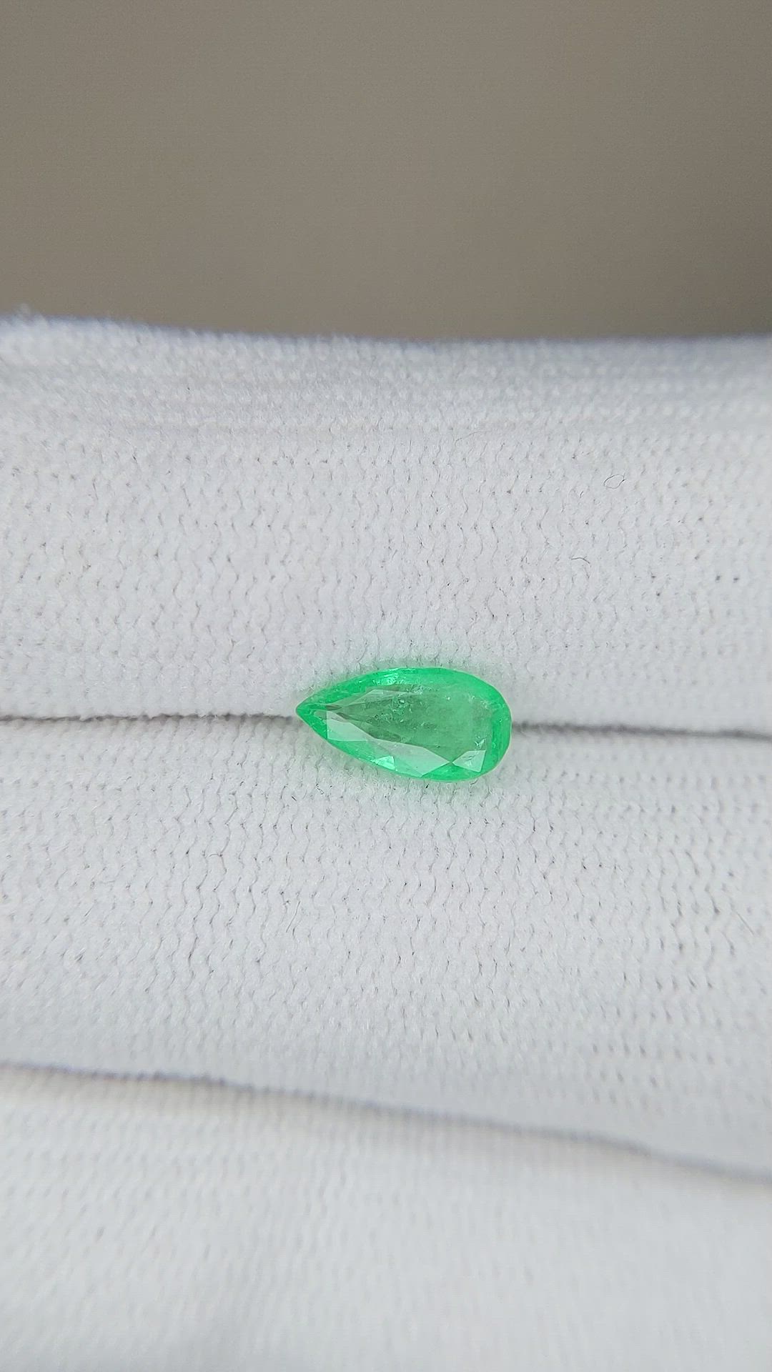 0.60 Ct. Emerald from Zambia Size Video