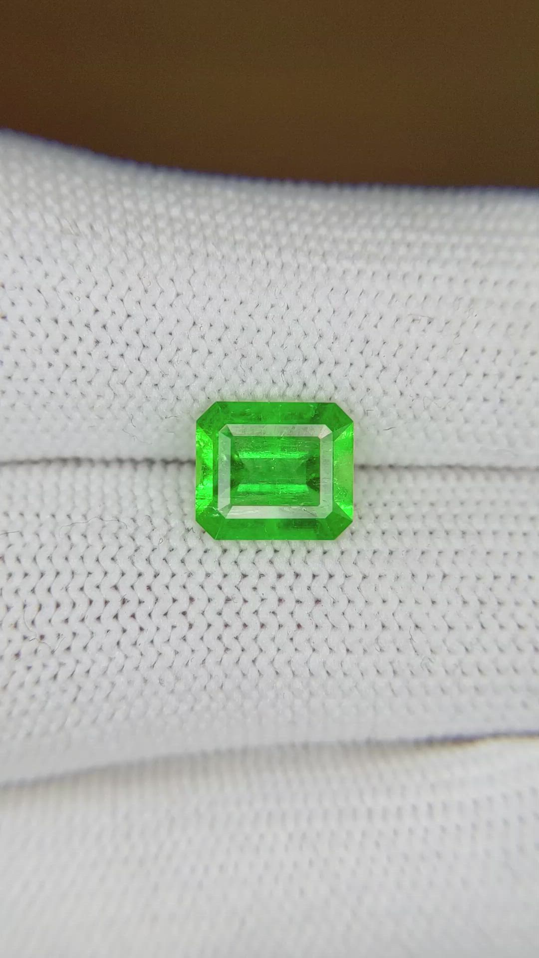 1.79 Ct. Emerald from Colombia Size Video