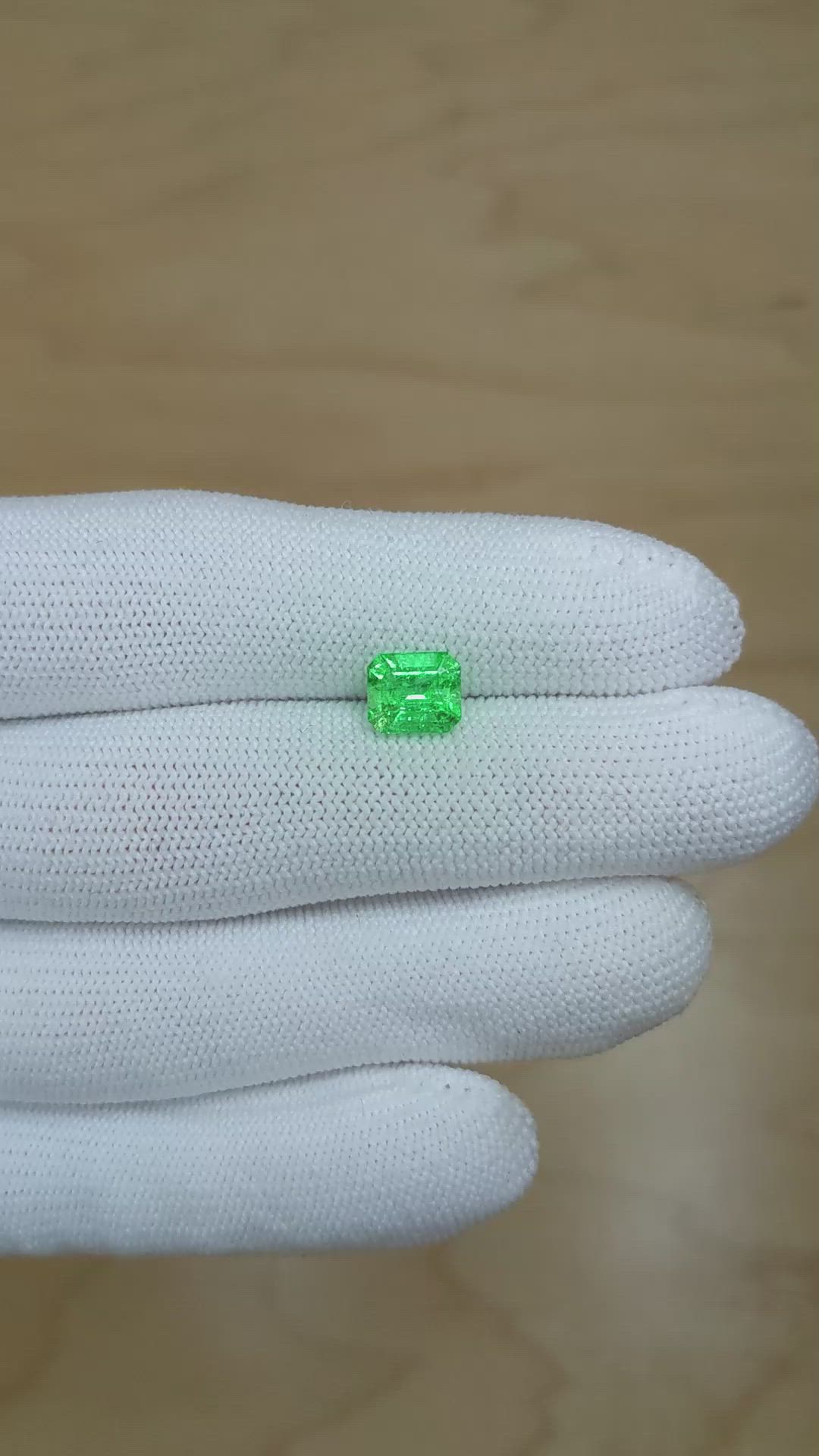 1.38 Ct. Emerald from Colombia Size Video