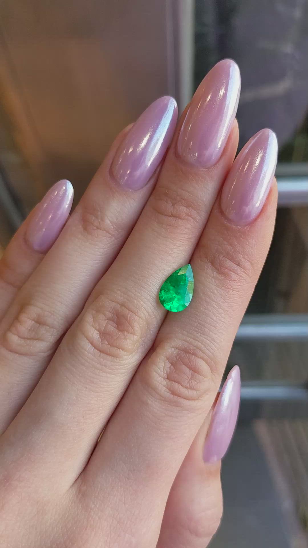 2.23 Ct. Emerald from Colombia Size Video