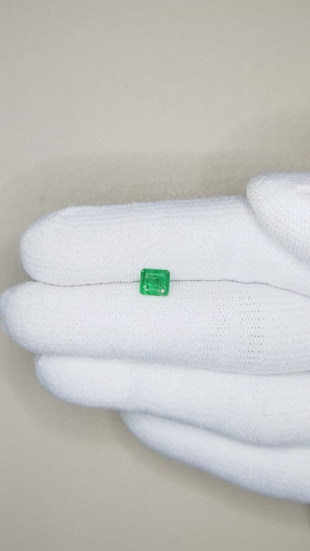 0.65 Ct. Emerald from Zambia Size Video