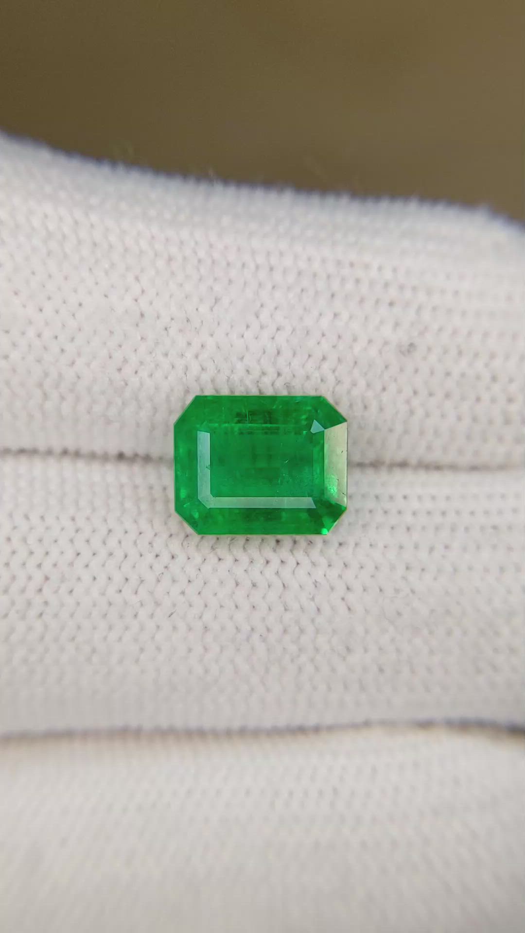 3.41 Ct. Emerald from Zambia Size Video