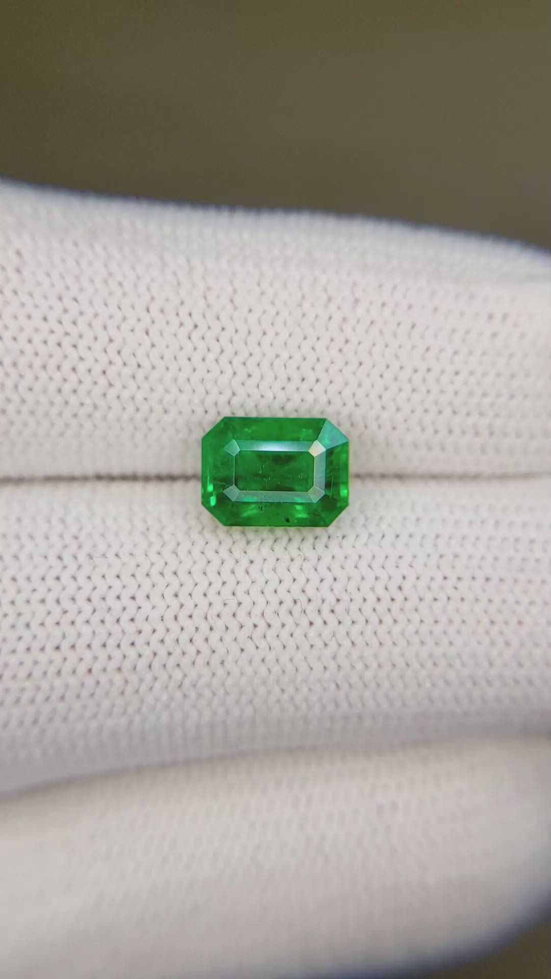 1.81 Ct. Emerald from Zambia Size Video