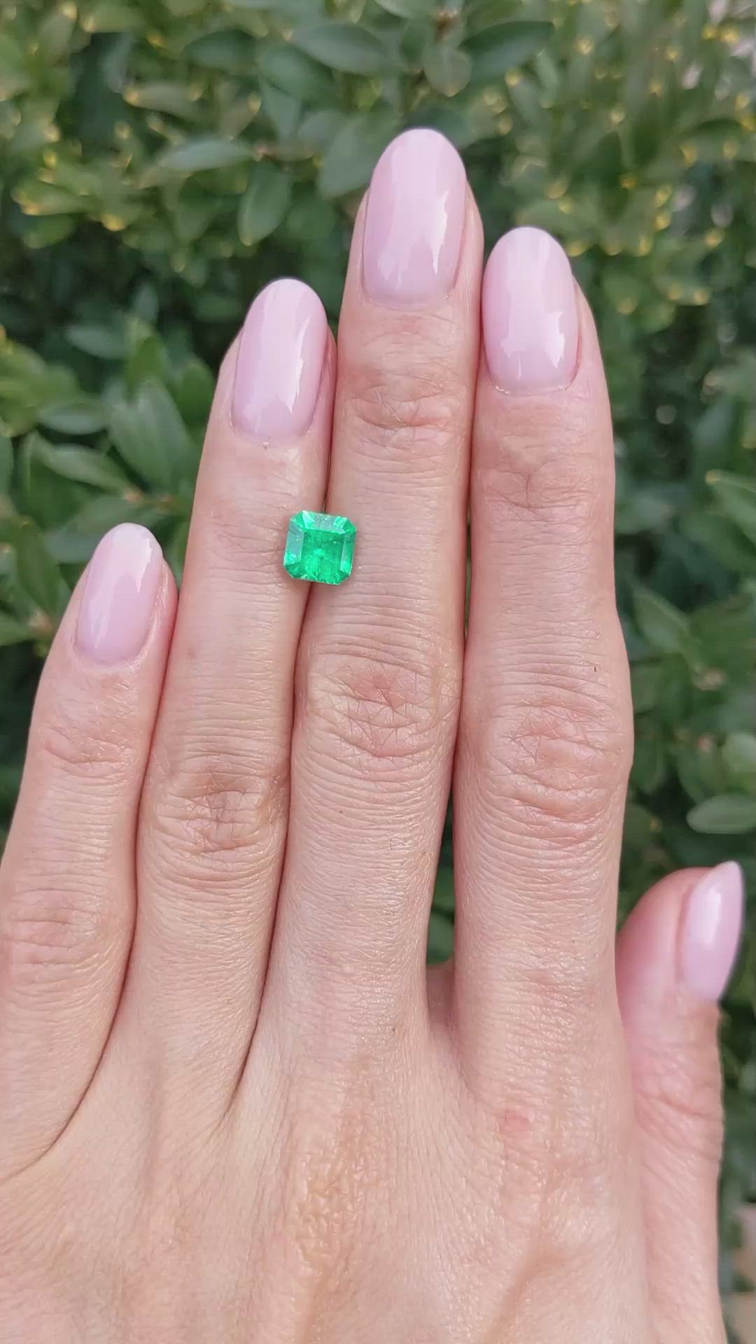 1.23 Ct. Emerald from Colombia Size Video