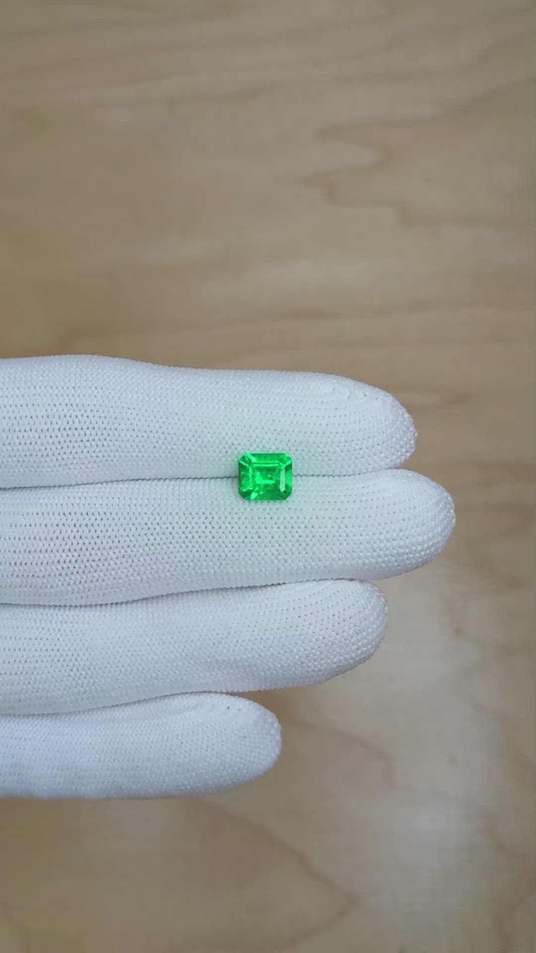1.30 Ct. Emerald from Colombia Size Video