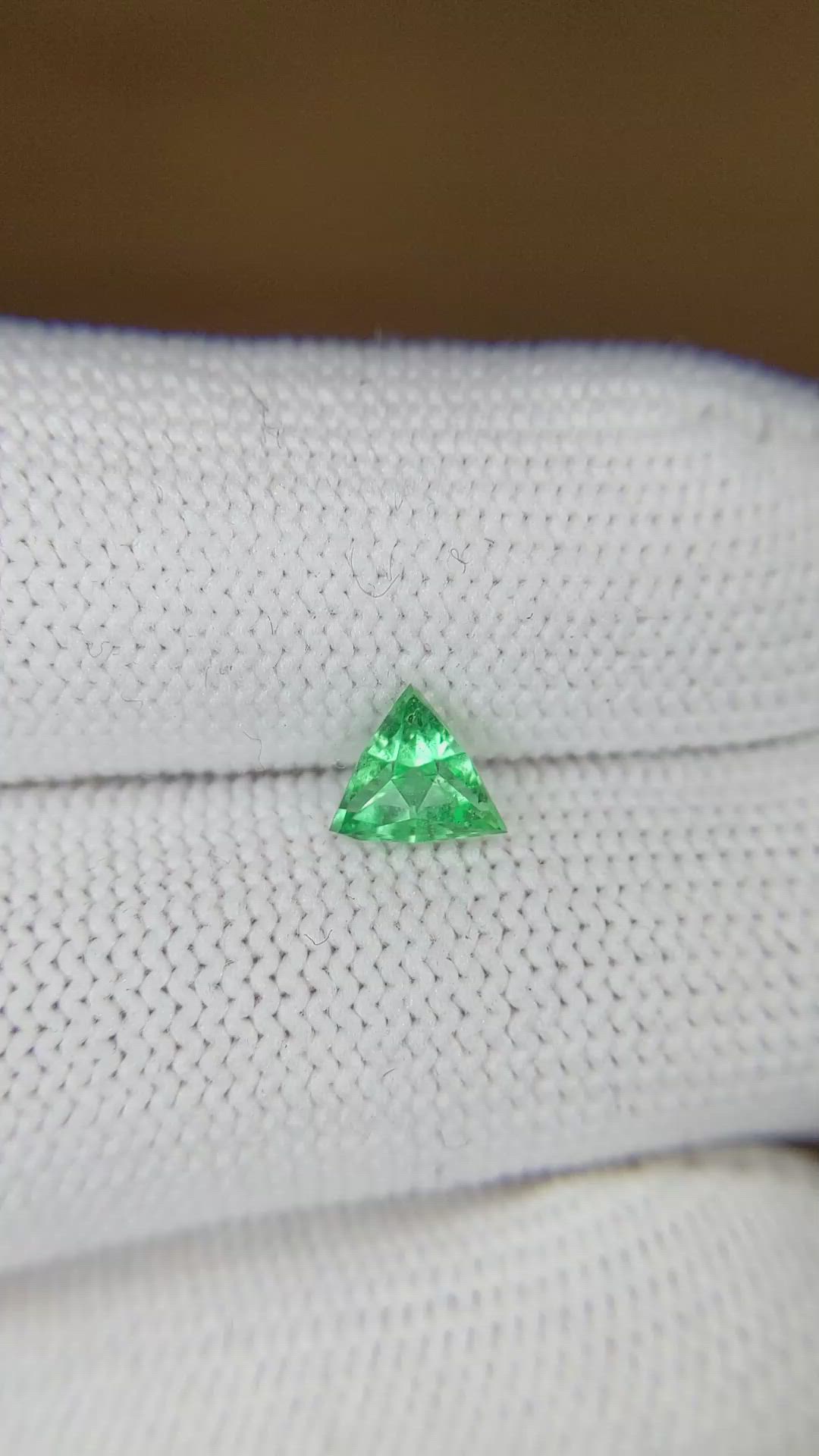 0.57 Ct. Emerald from Brazil Size Video