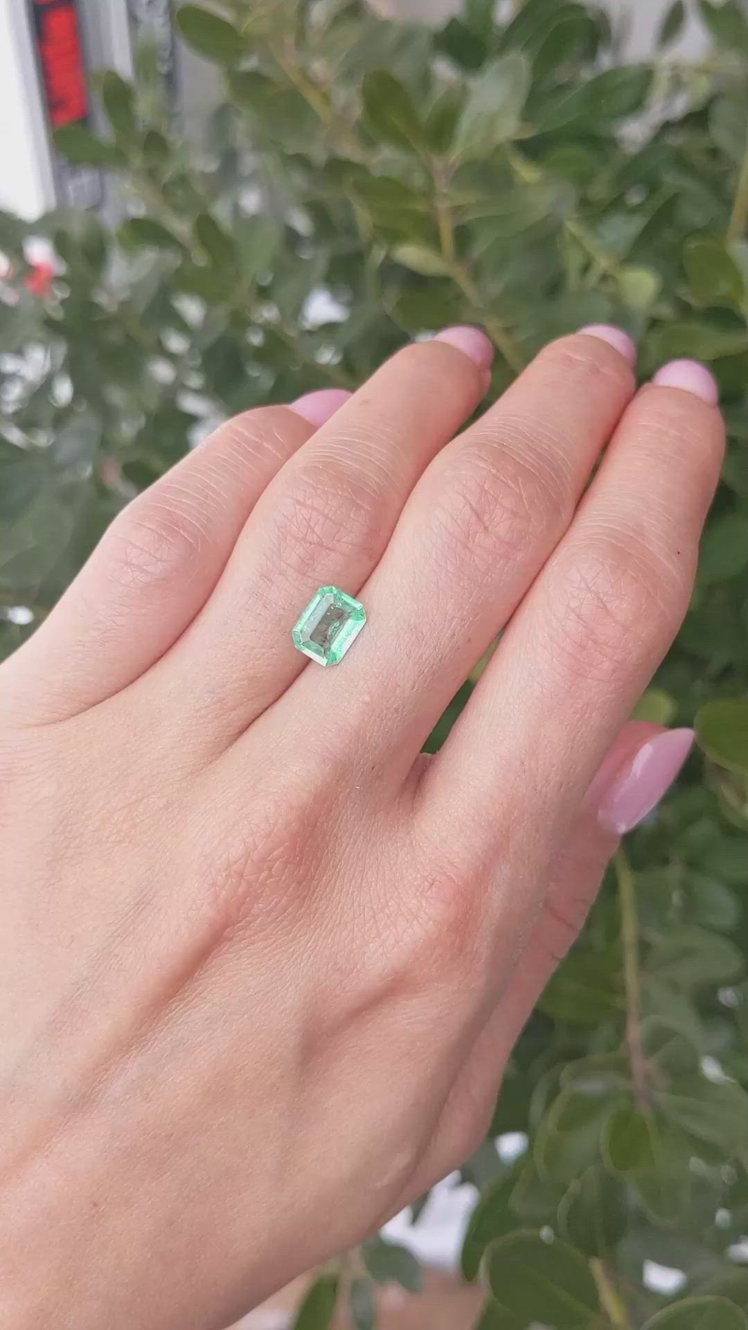 1.30 Ct. Emerald from Colombia Size Video