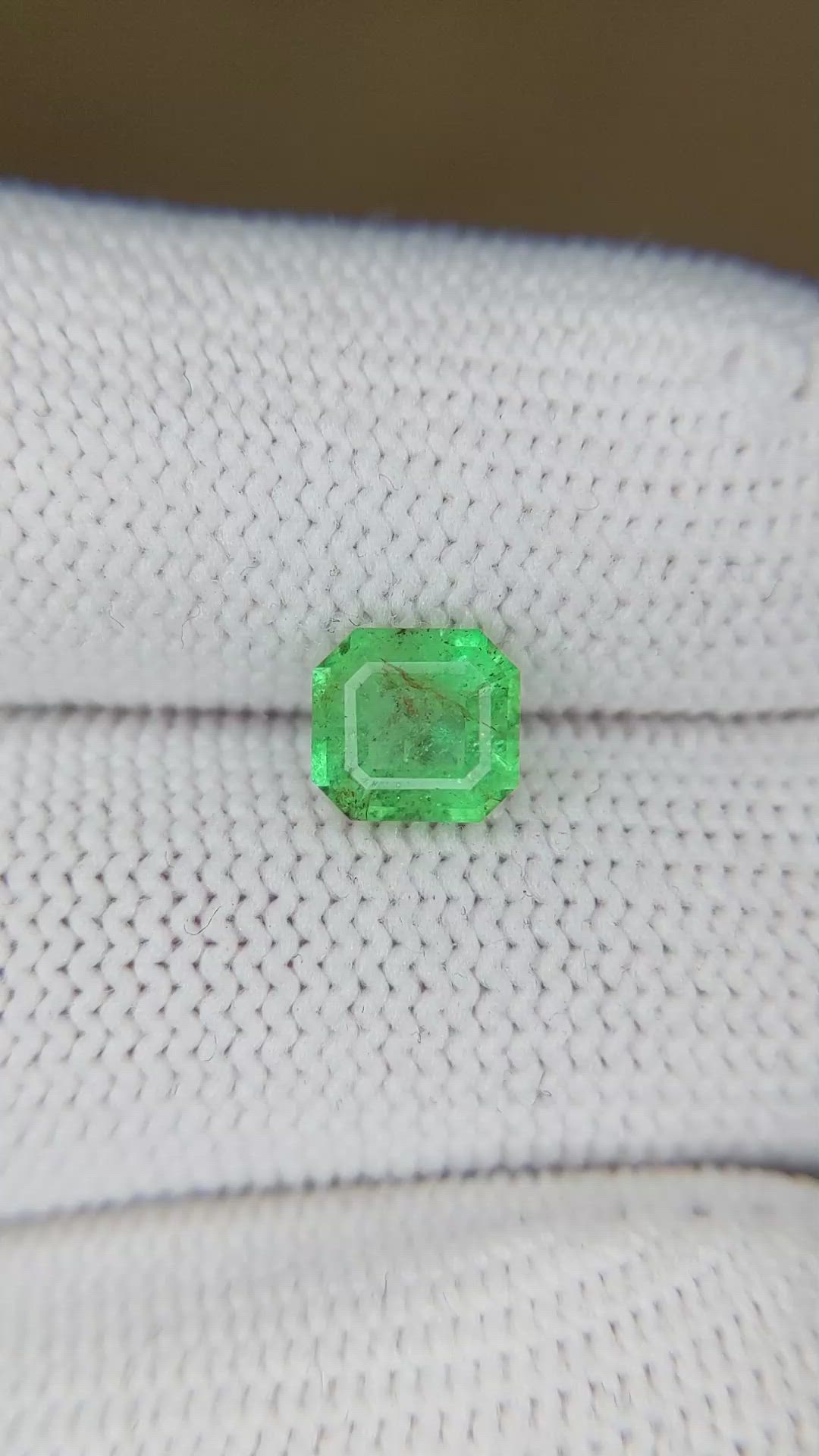 1.00 Ct. Emerald from Colombia Size Video