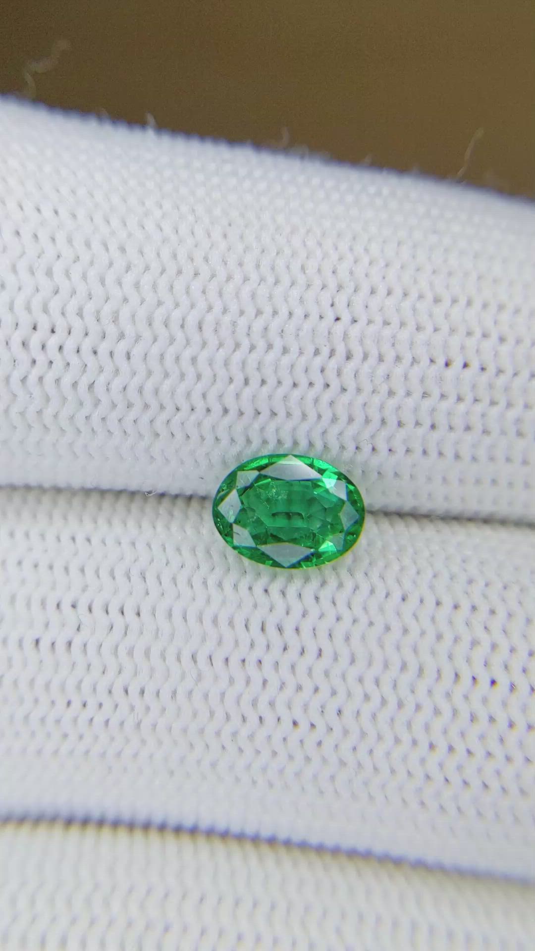 1.11 Ct. Emerald from Zambia Size Video