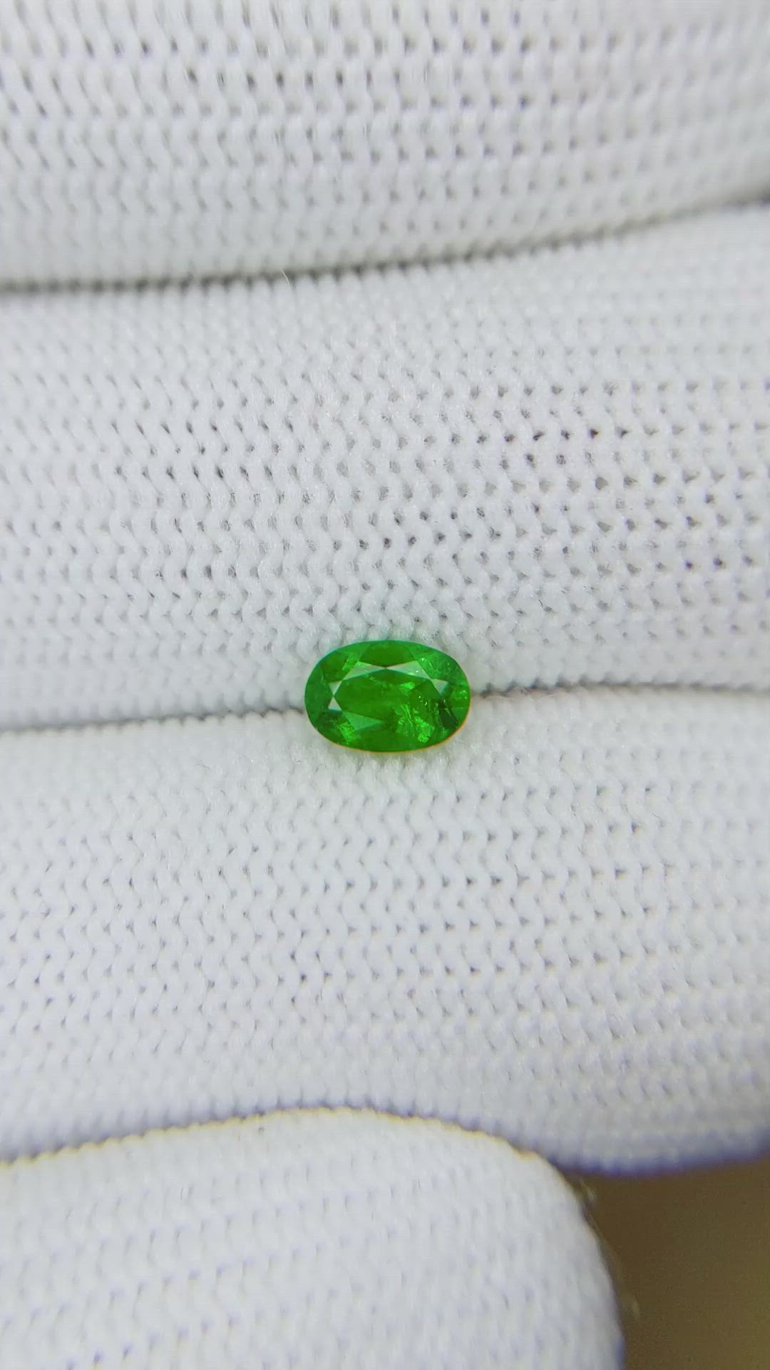 0.43 Ct. Emerald from Afghanistan Size Video