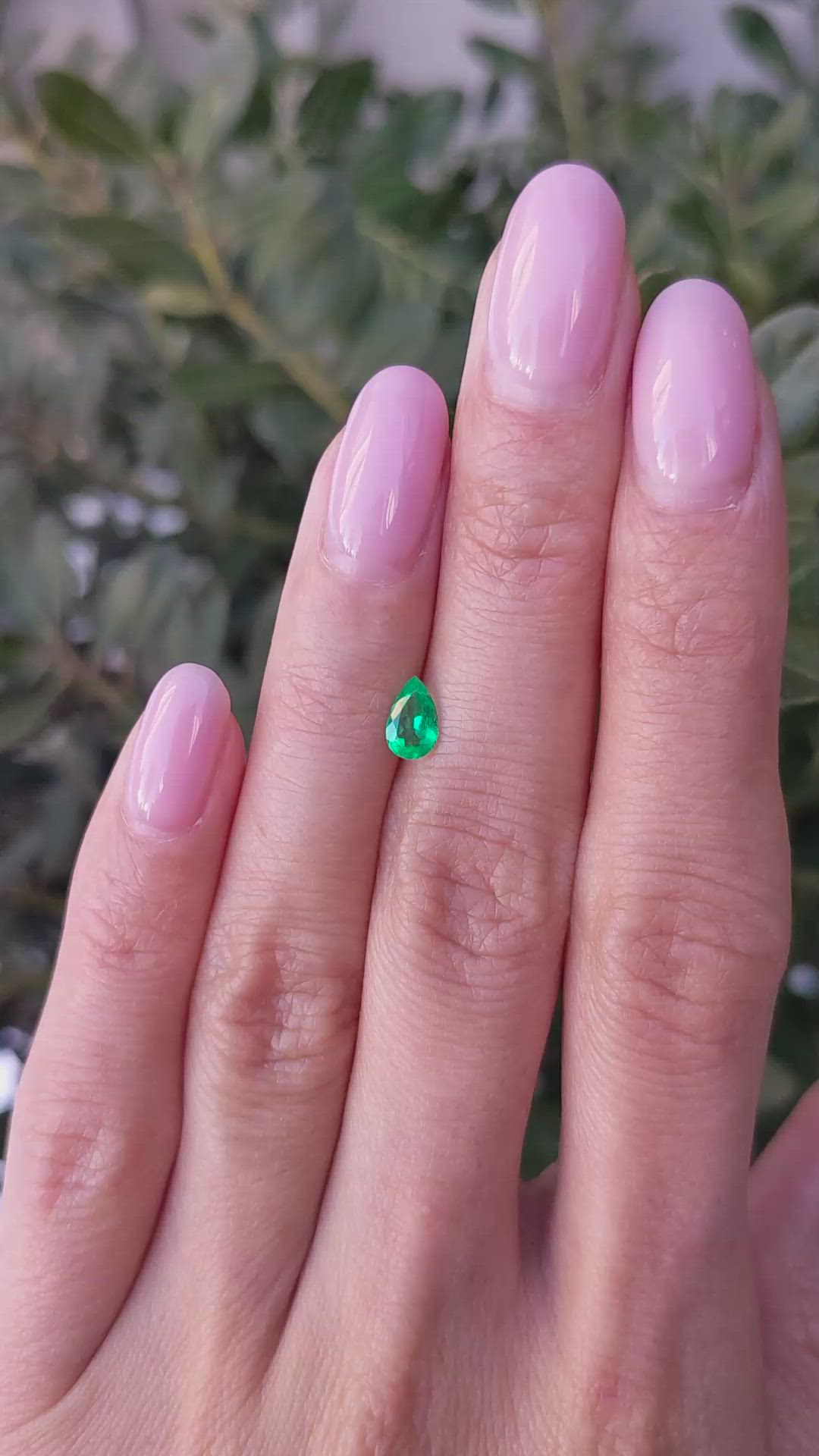 0.37 Ct. Emerald from Afghanistan Size Video