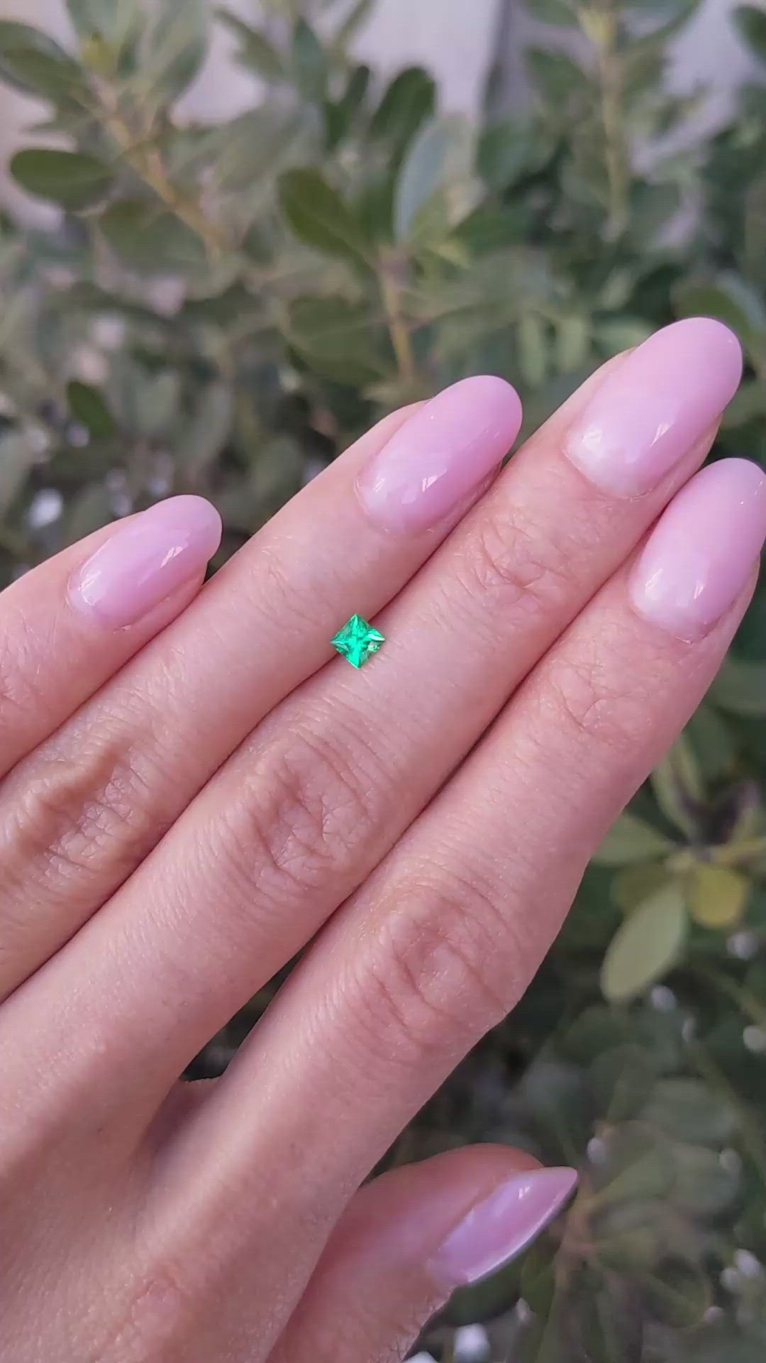 0.21 Ct. Emerald from Afghanistan Size Video