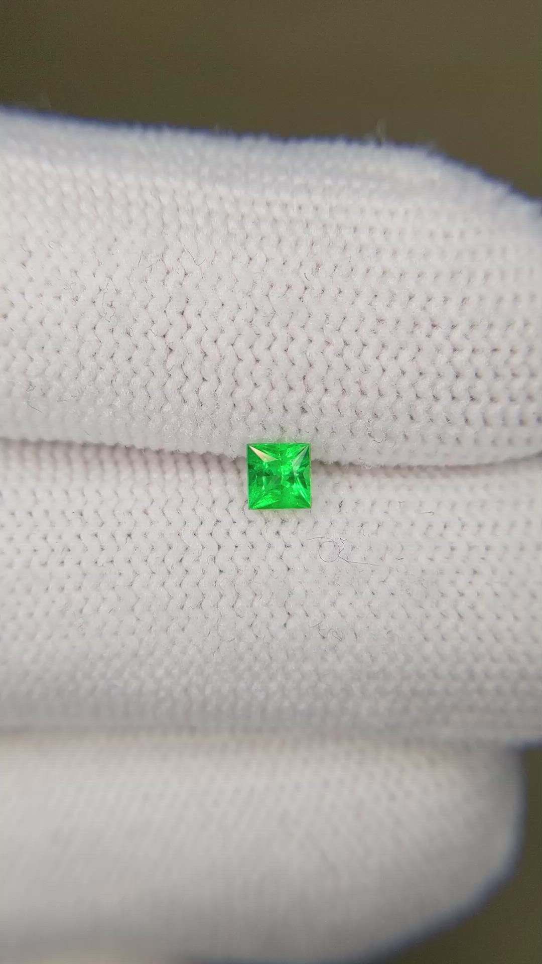 0.19 Ct. Emerald from Afghanistan Size Video