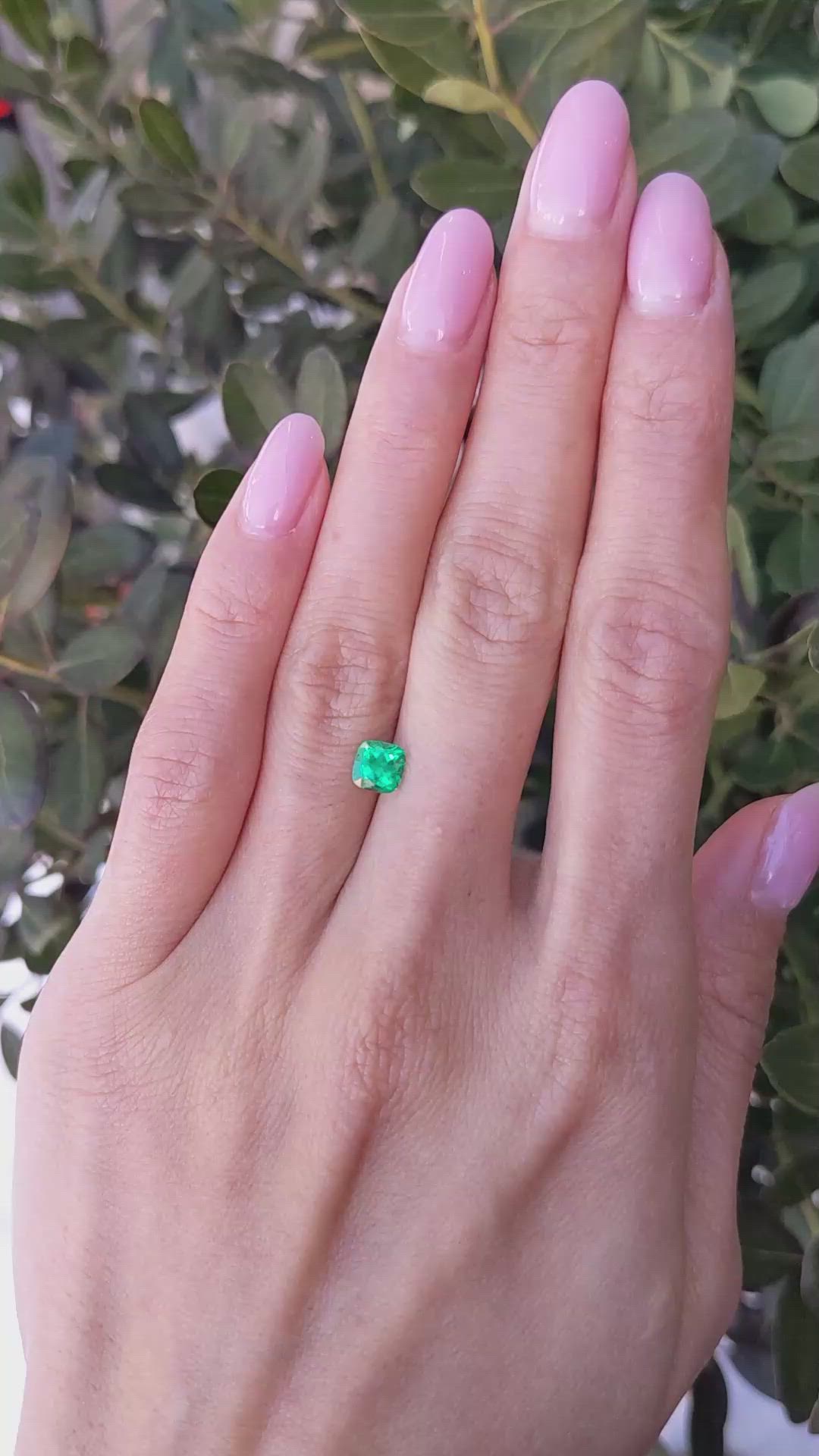 0.70 Ct. Emerald from Afghanistan Size Video