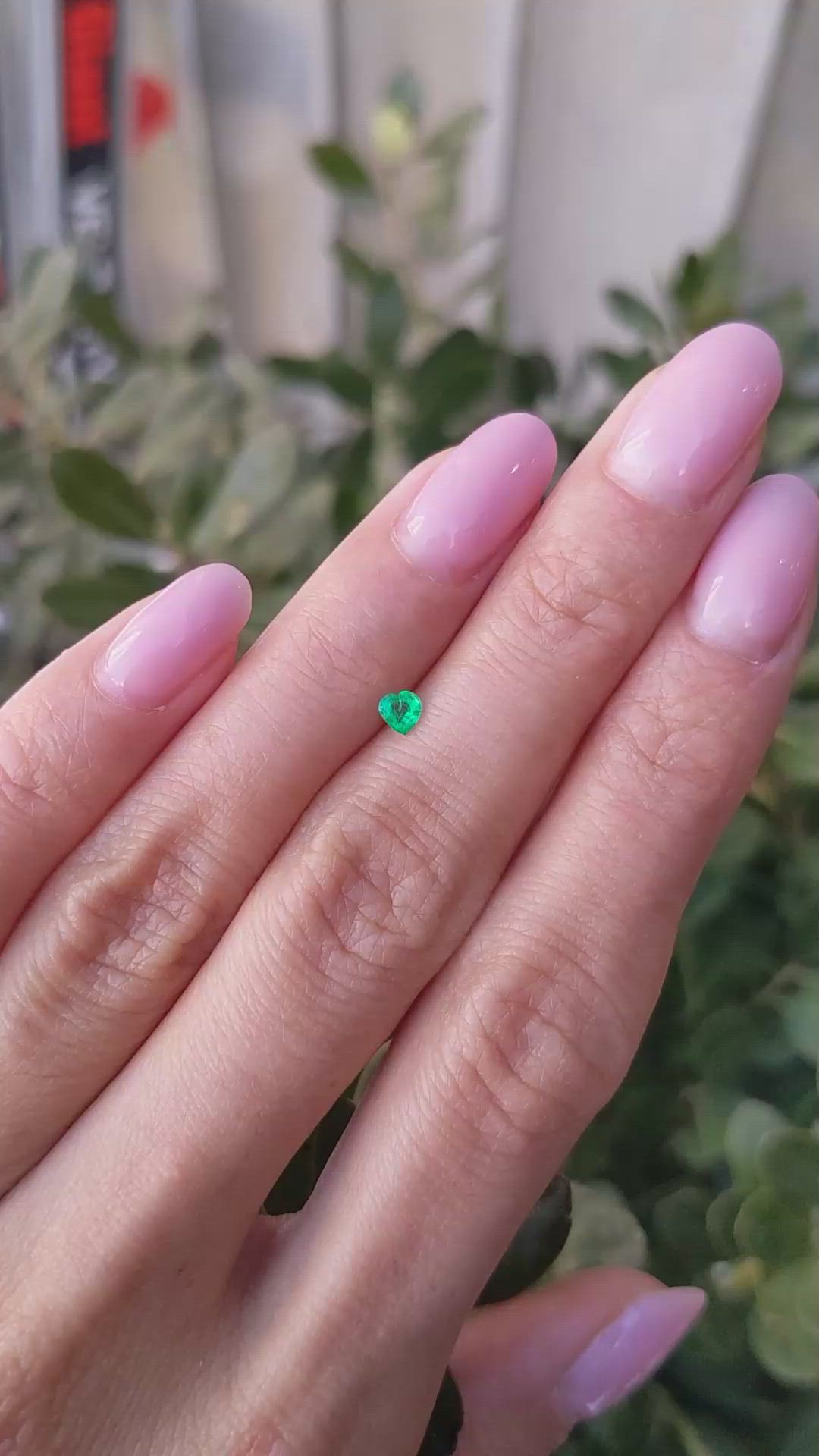 0.15 Ct. Emerald from Afghanistan Size Video