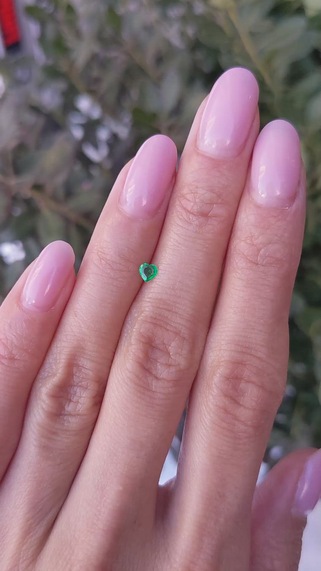0.10 Ct. Emerald from Afghanistan Size Video