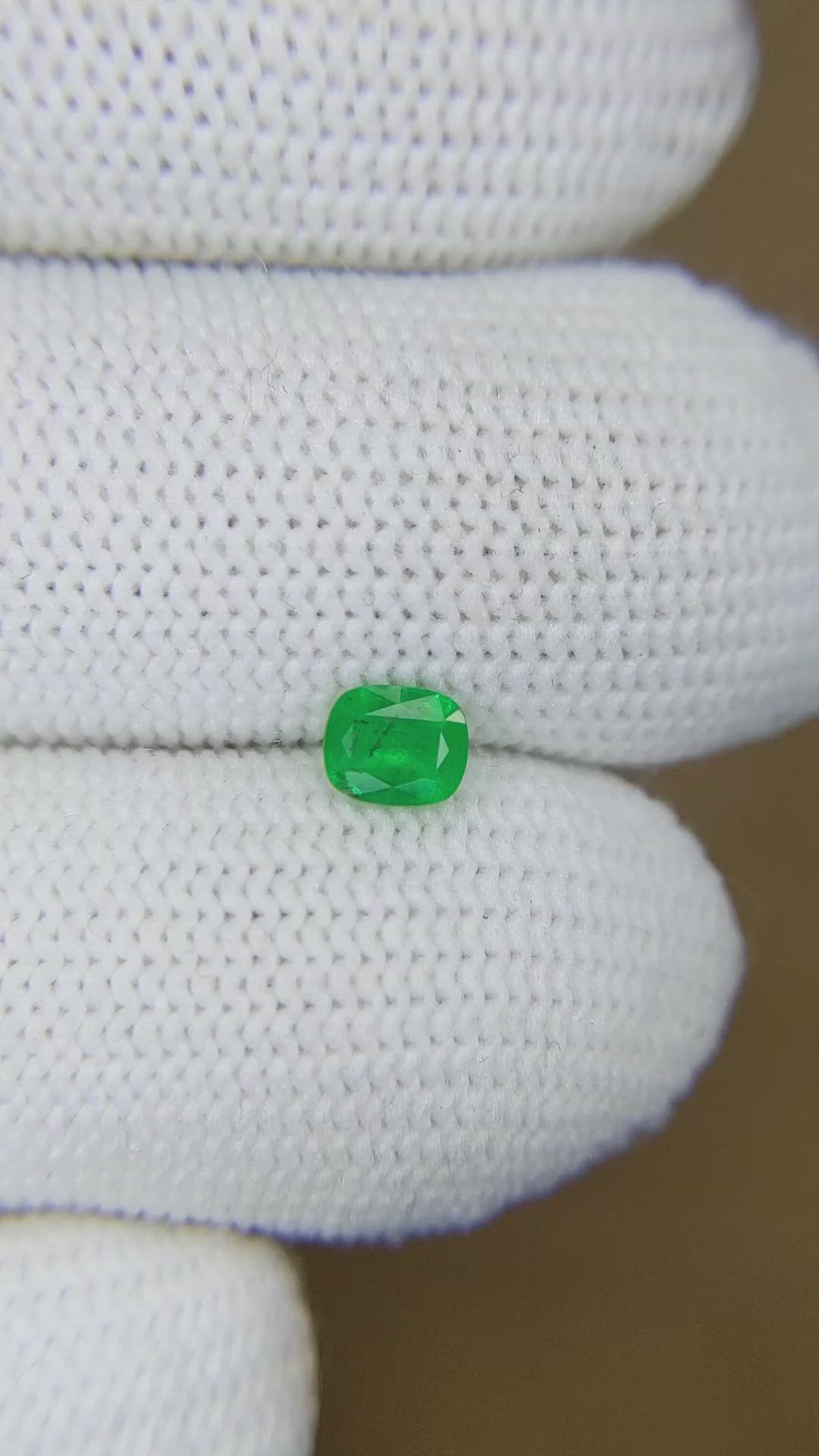 0.38 Ct. Emerald from Afghanistan Size Video