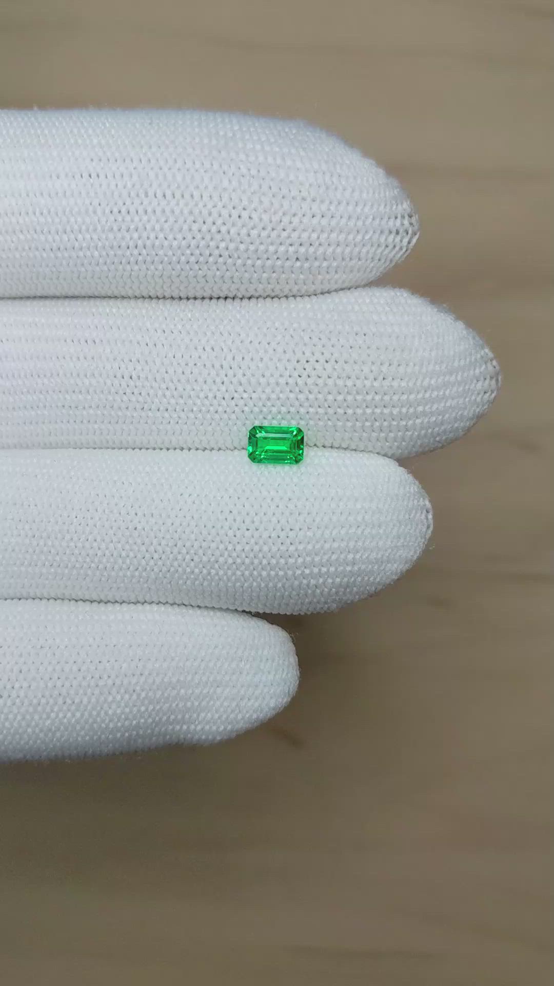 0.51 Ct. Emerald from Afghanistan Size Video