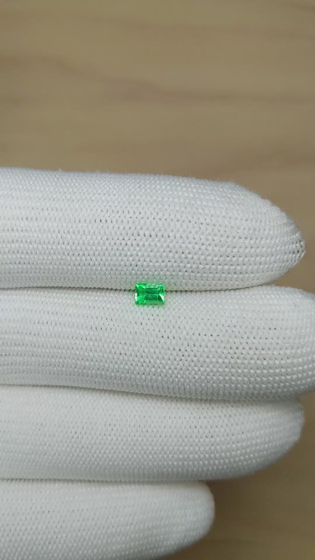 0.32 Ct. Emerald from Afghanistan Size Video