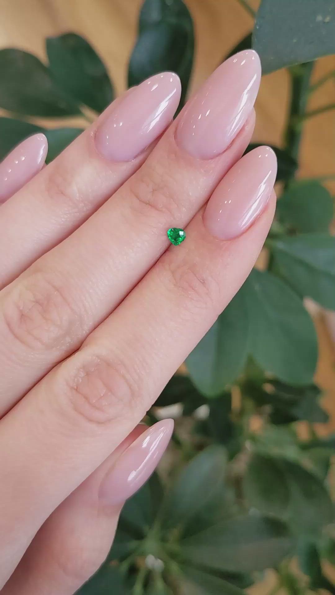 0.13 Ct. Emerald from Afghanistan Size Video