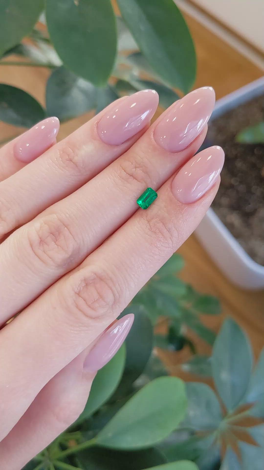 0.47 Ct. Emerald from Afghanistan Size Video