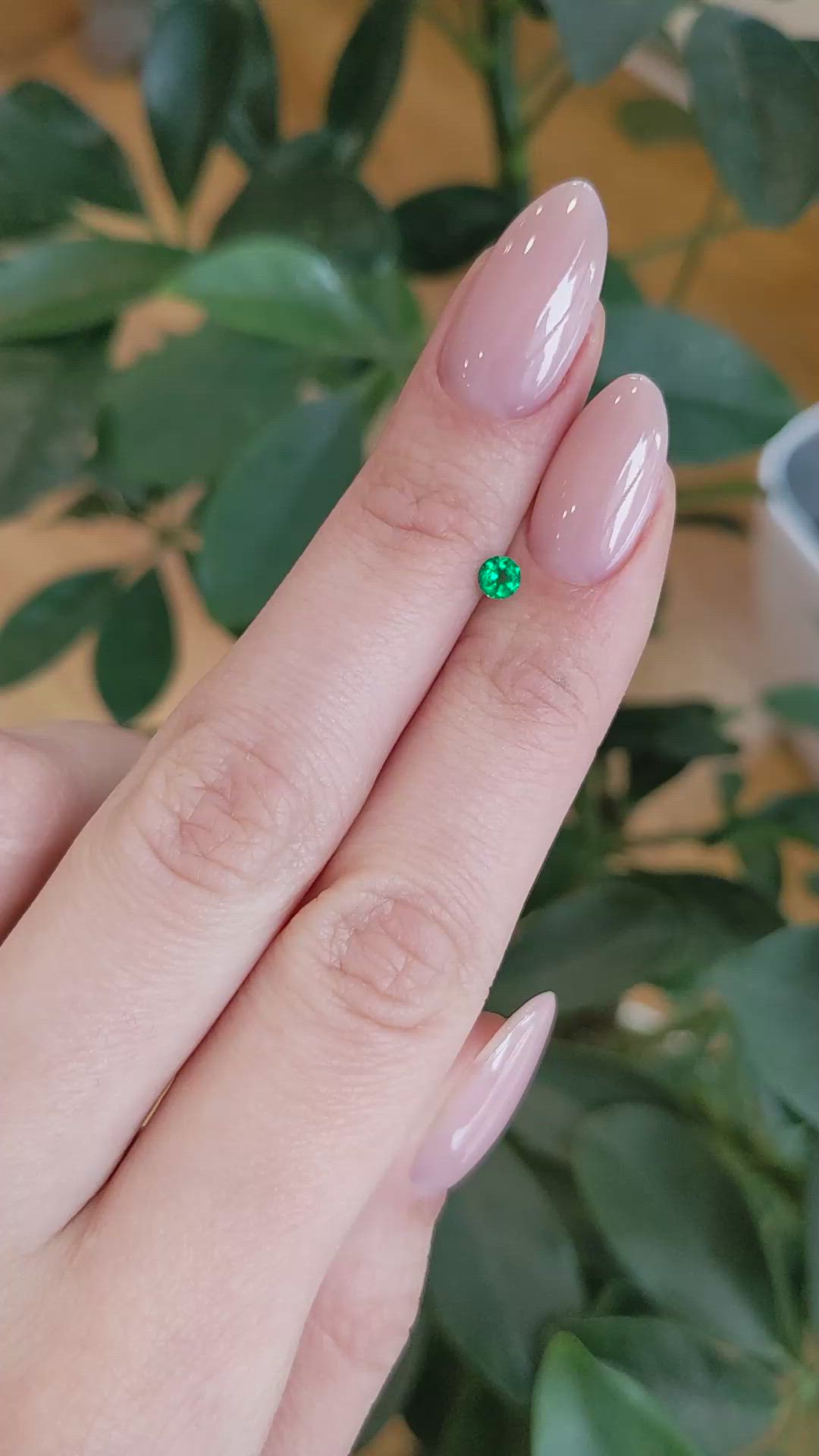 0.17 Ct. Emerald from Afghanistan Size Video