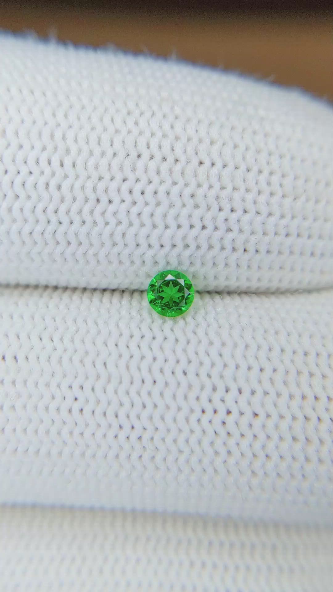 0.17 Ct. Emerald from Afghanistan Size Video