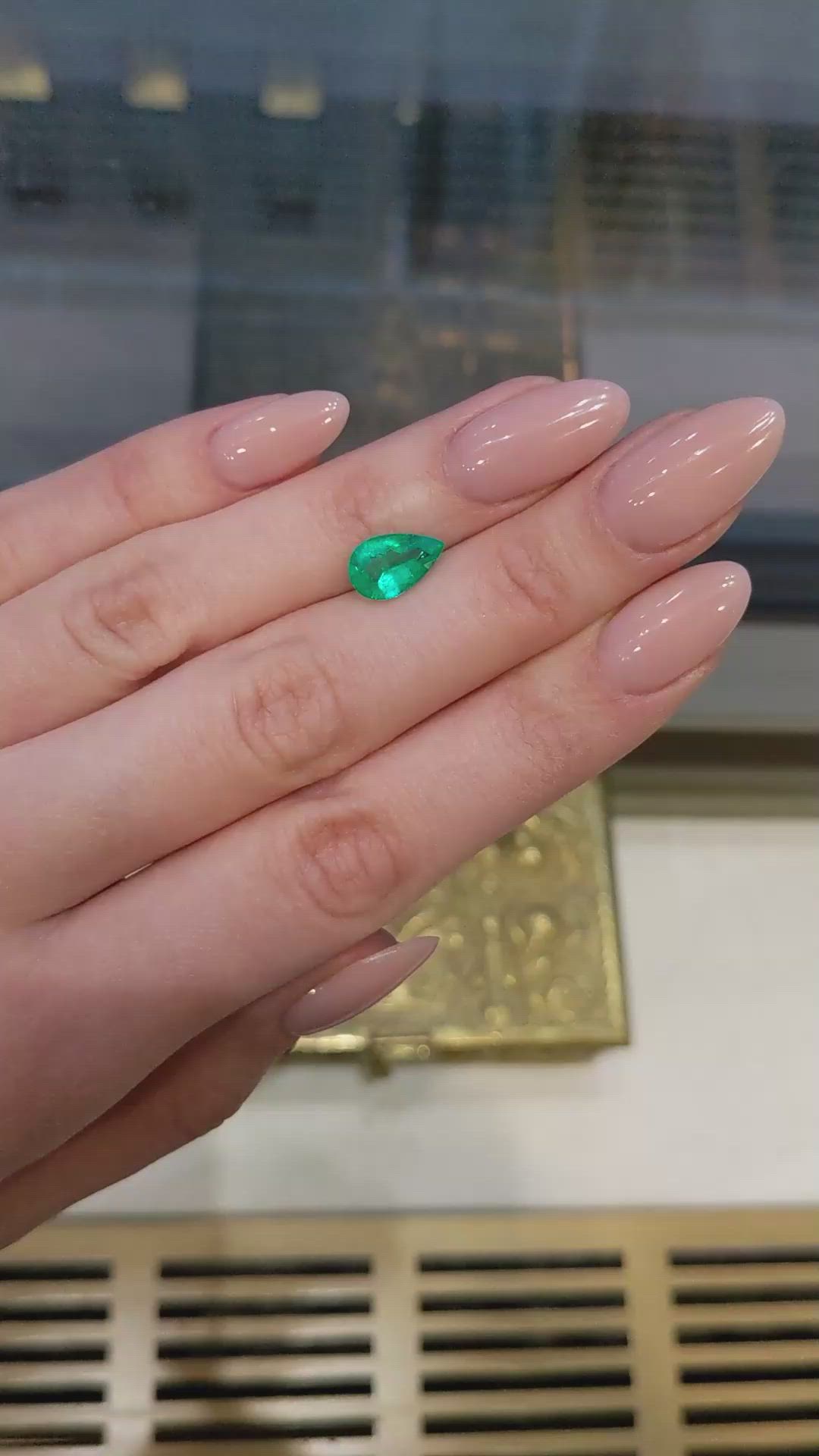 1.75 Ct. Emerald from Colombia Size Video