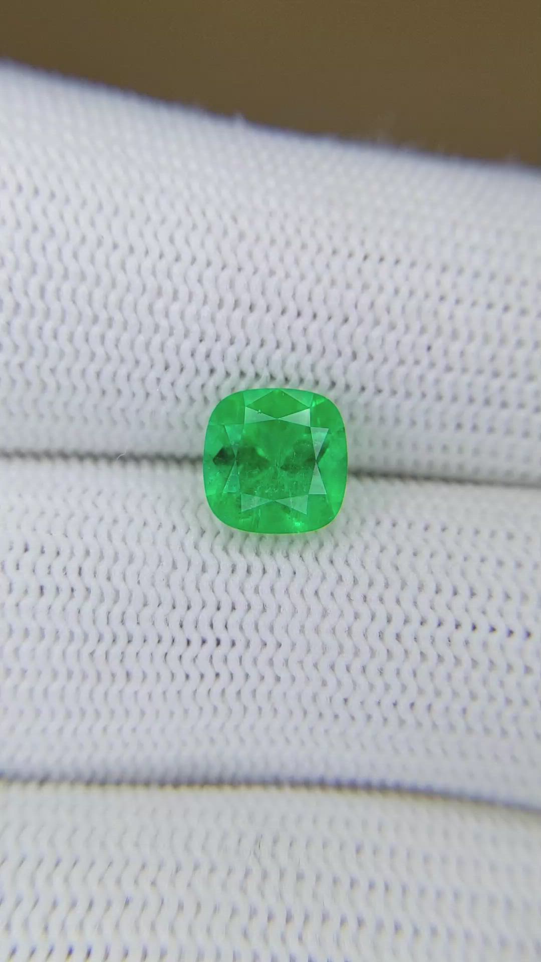 2.06 Ct. Emerald from Colombia Size Video