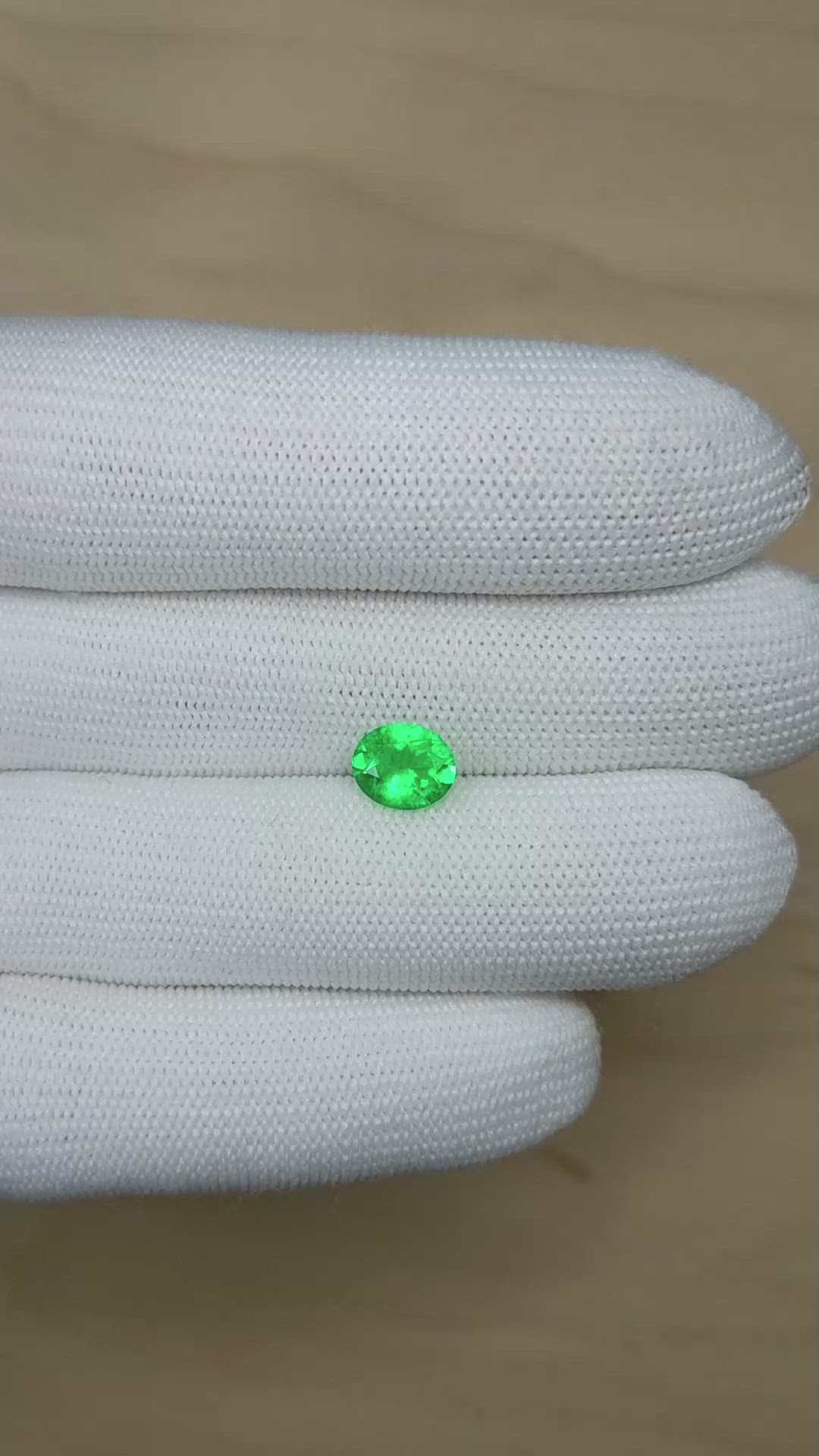 1.30 Ct. Emerald from Colombia Size Video