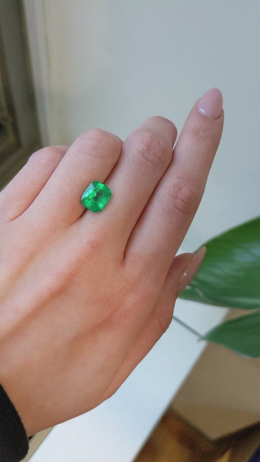 3.76 Ct. Emerald from Afghanistan Size Video