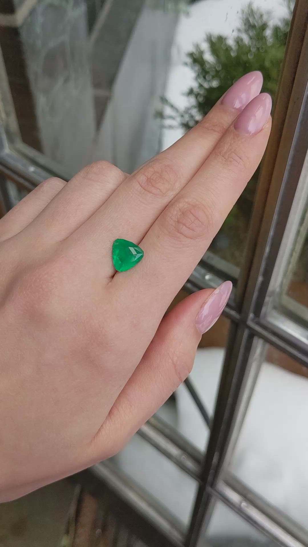 3.10 Ct. Emerald from Afghanistan Size Video