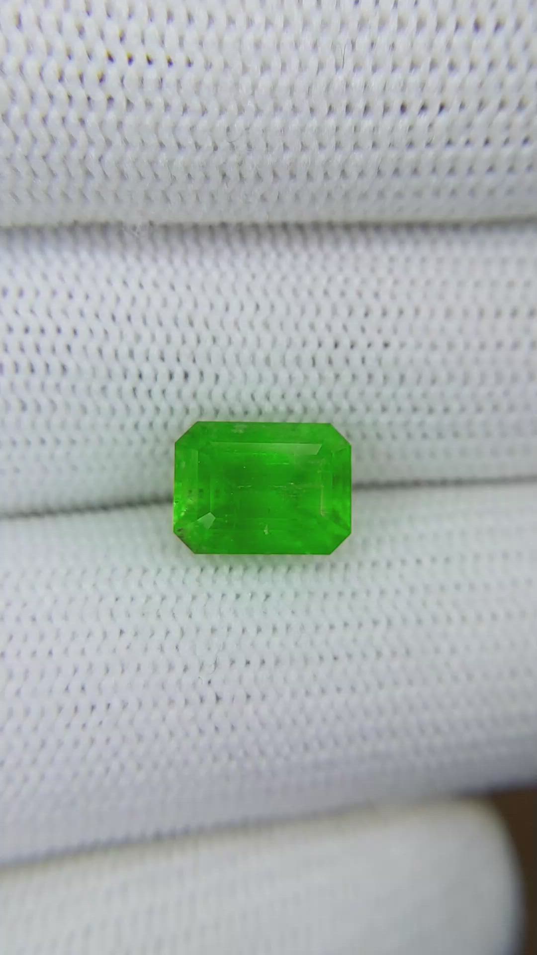 3.19 Ct. Emerald from Afghanistan Size Video