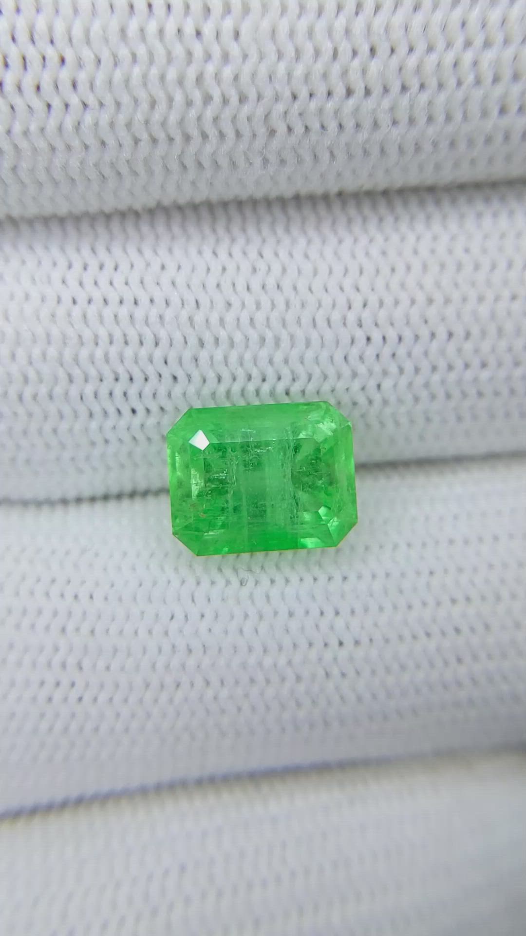 3.88 Ct. Emerald from Afghanistan Size Video