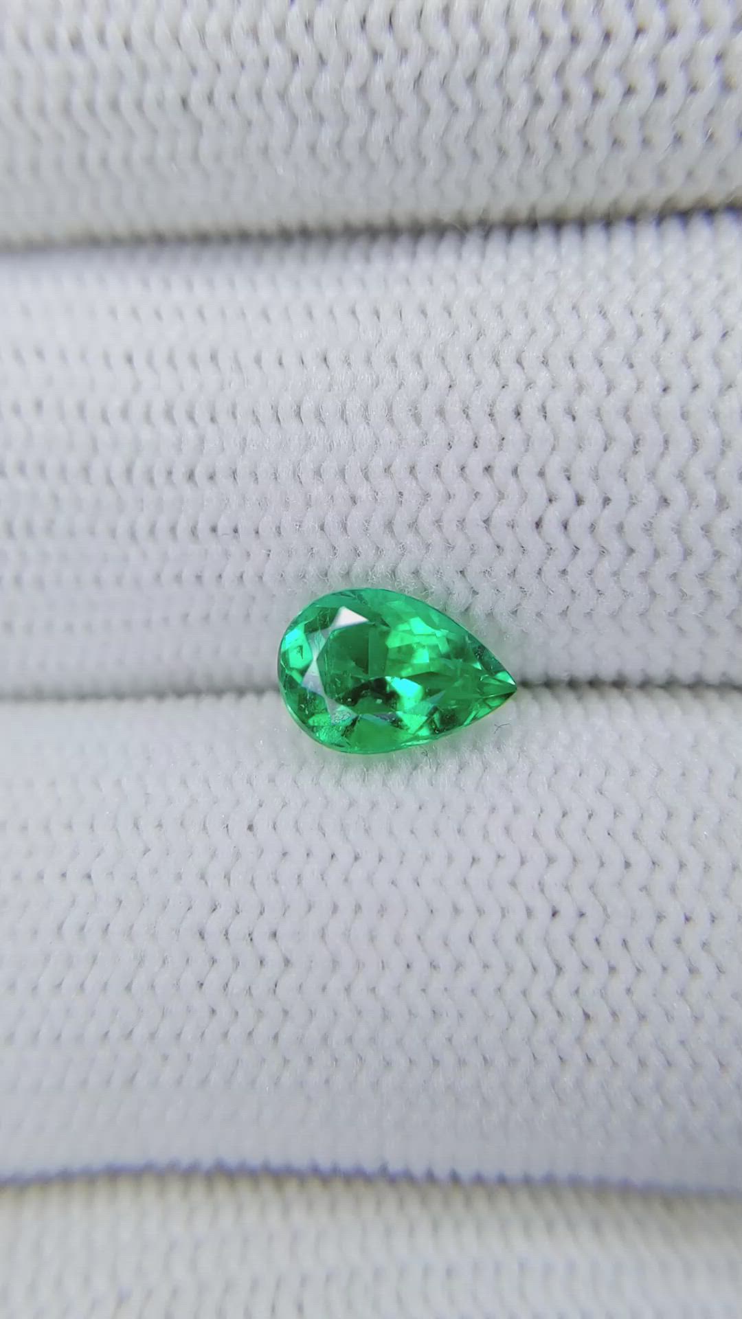 1.08 Ct. Emerald from Colombia Size Video