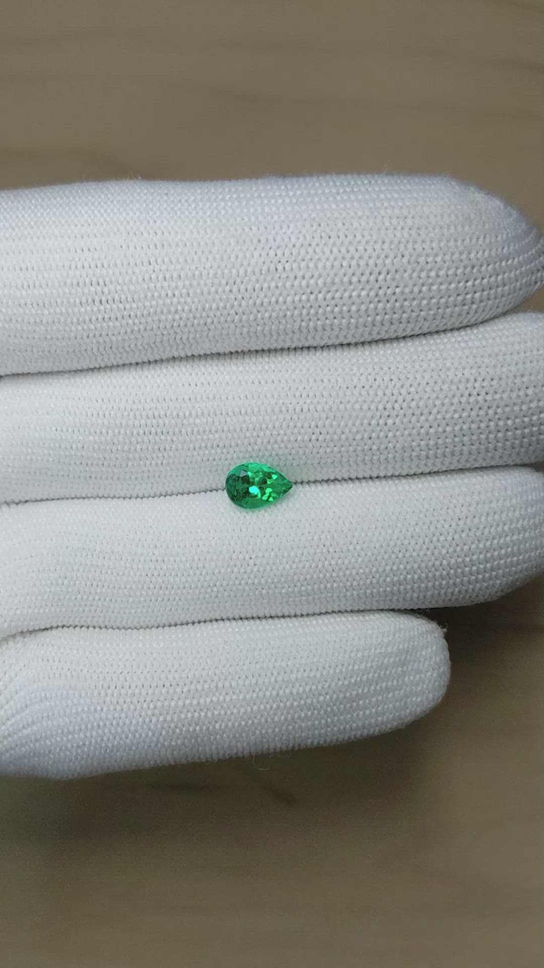 1.08 Ct. Emerald from Colombia Size Video