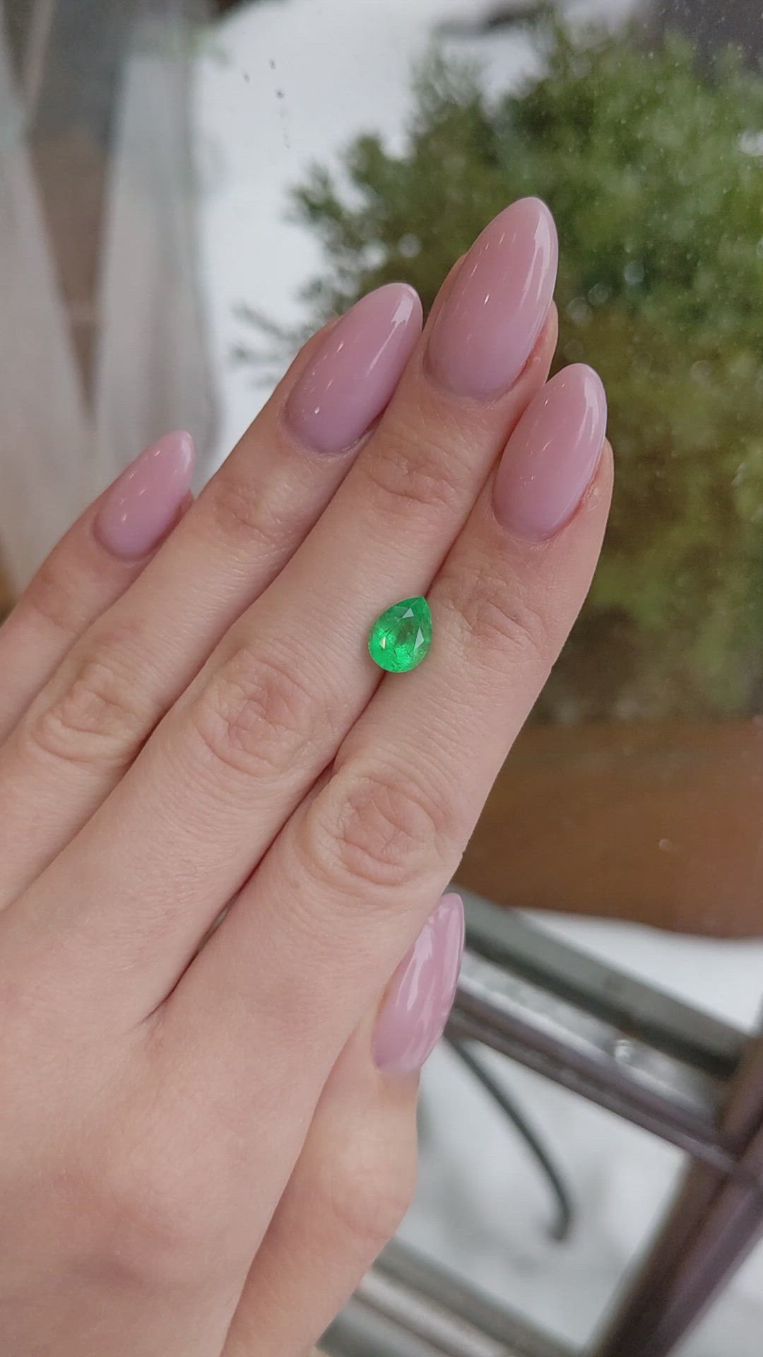 1.32 Ct. Emerald from Colombia Size Video