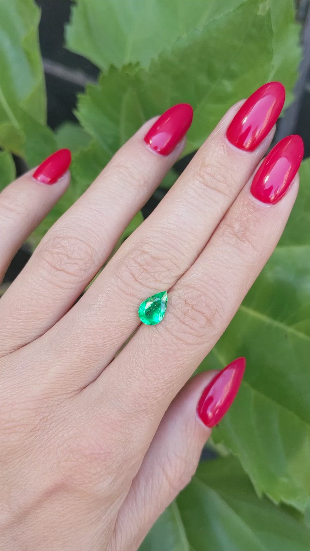 1.13 Ct. Emerald from Colombia Size Video