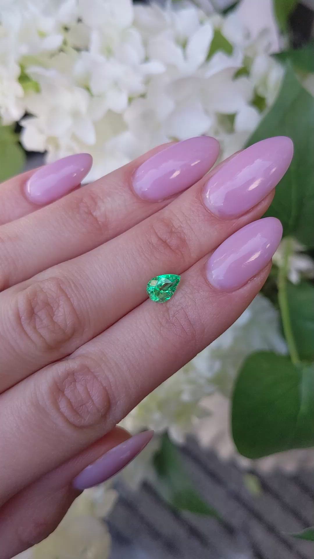 1.01 Ct. Emerald from Colombia Size Video