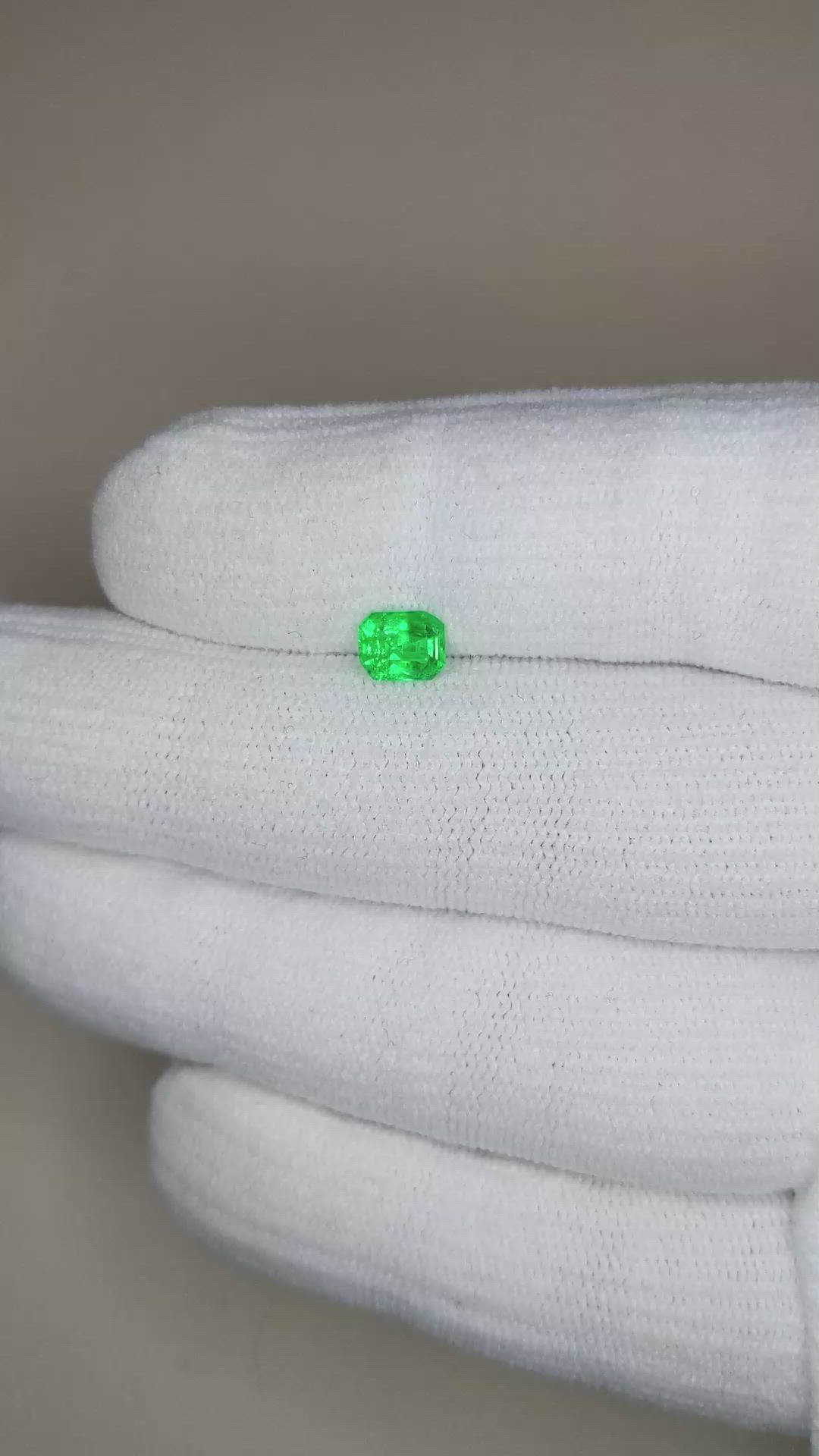0.68 Ct. Emerald from Colombia Size Video